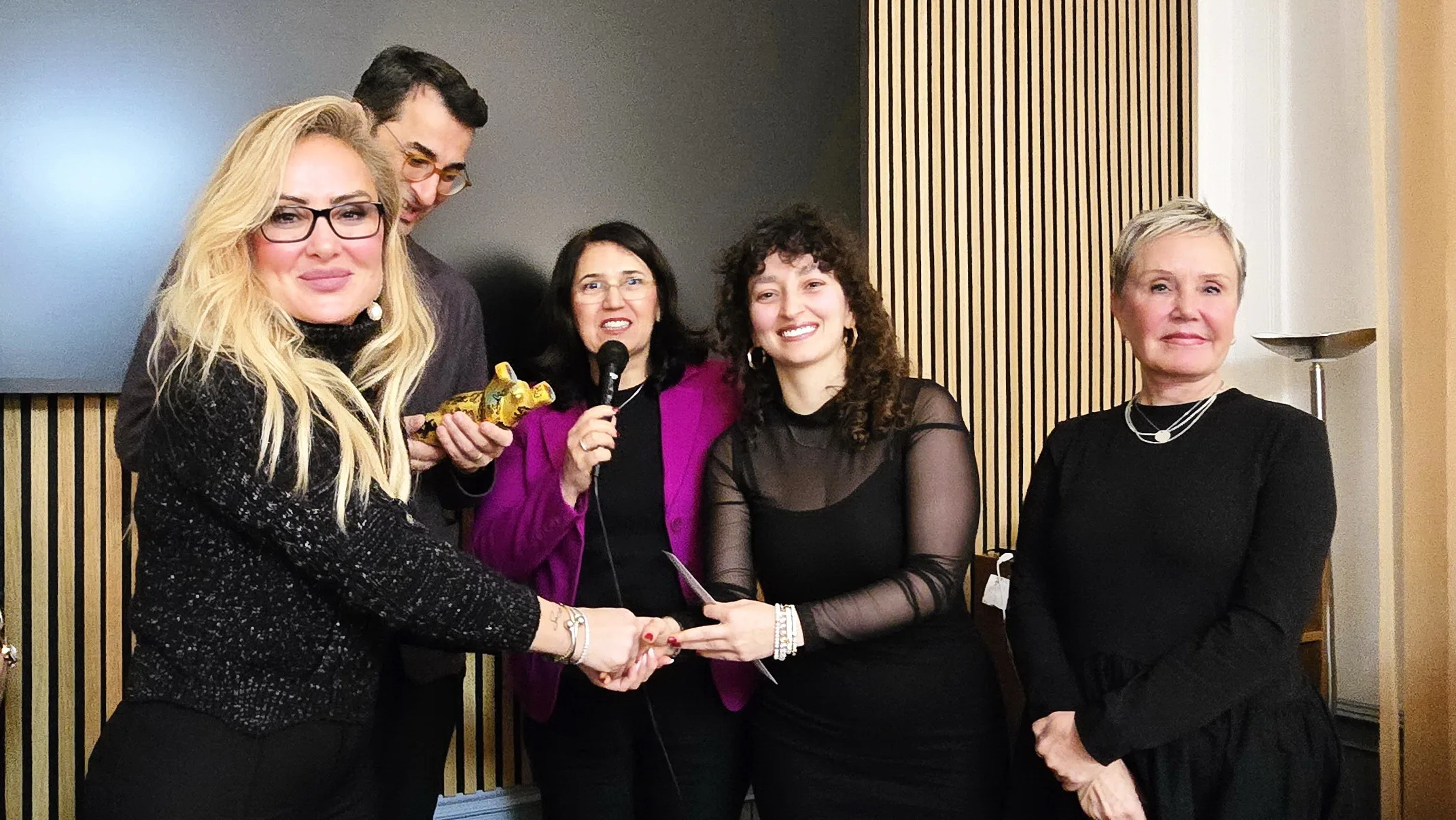 "Türkiye’de İfade Özgürlüğü ve Kadın Hakları Diplerde"