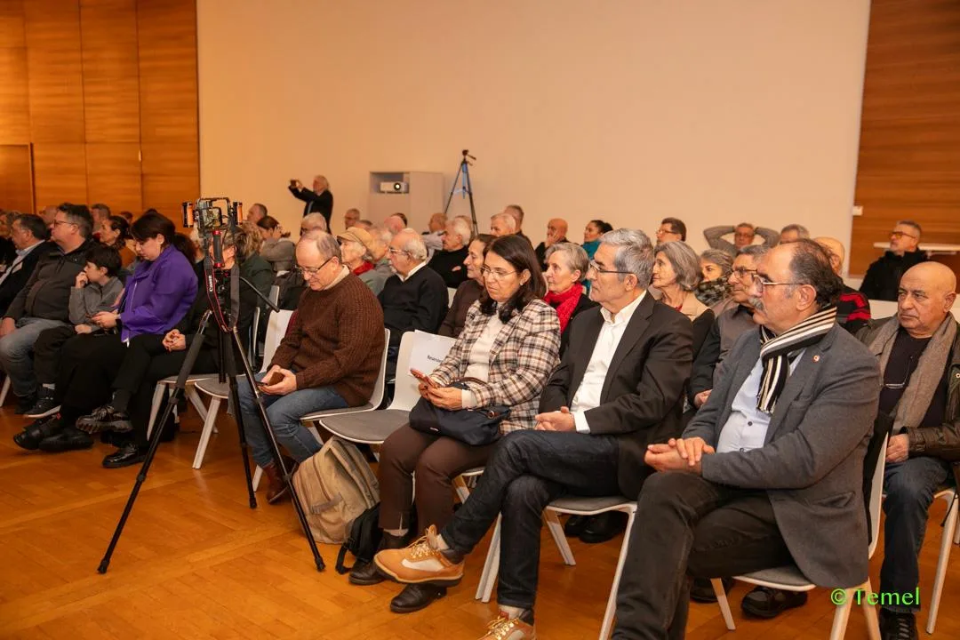 Uğur Mumcu Berlin’de Anıldı: “Fikirleri Belleklerde Yaşıyor”