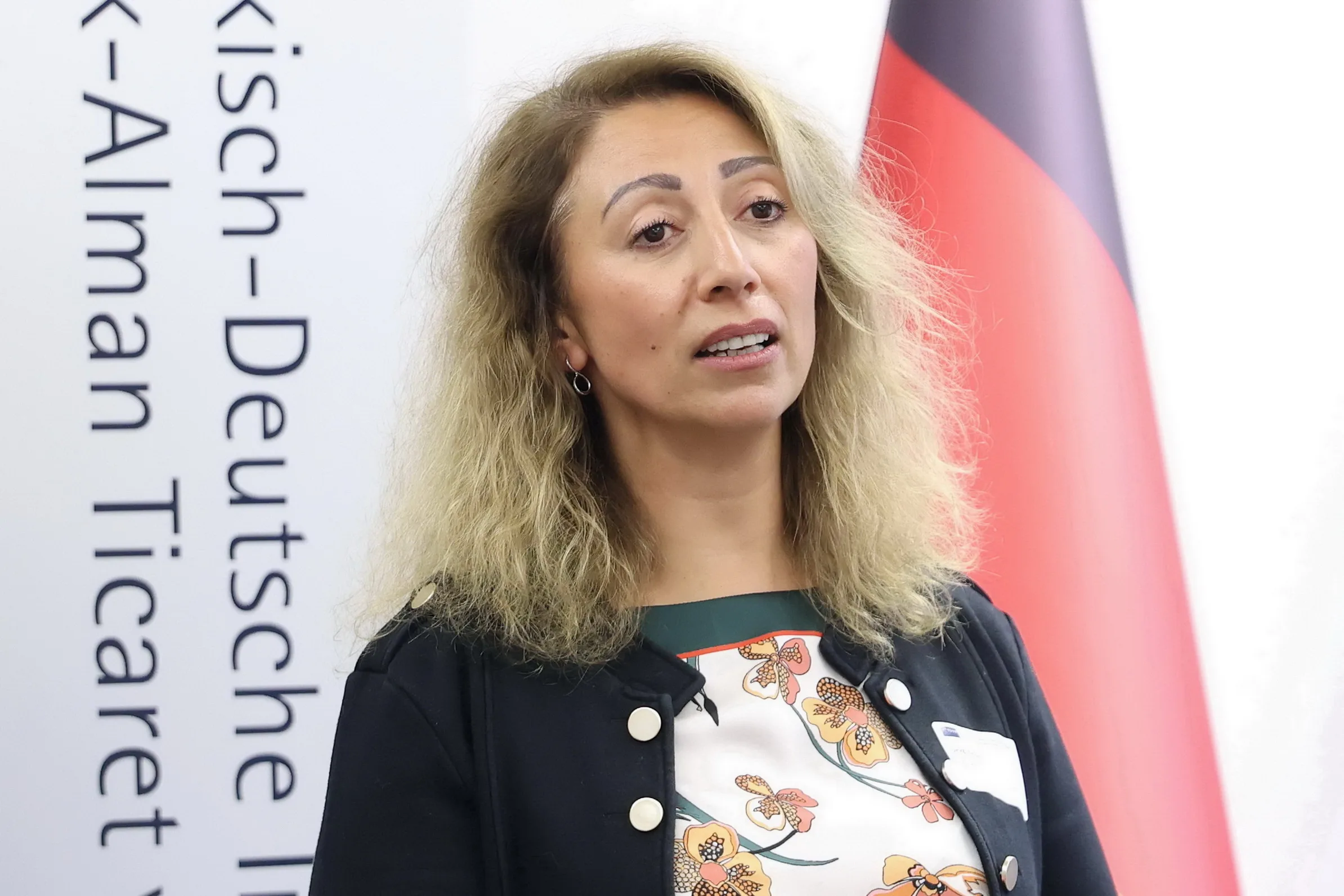 TD-IHK Berlin’de ‘Türkiye’ye Personel Görevlendirmeleri’ Masaya Yatırıldı