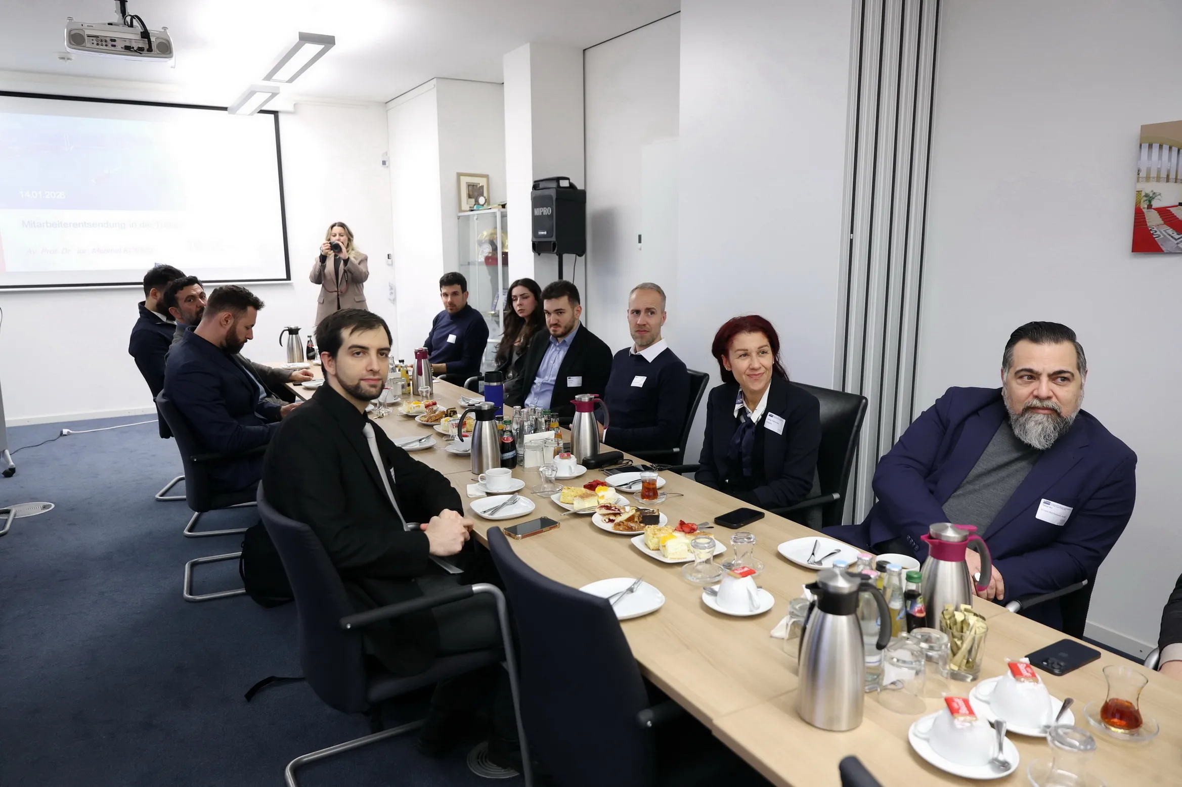 TD-IHK Berlin’de ‘Türkiye’ye Personel Görevlendirmeleri’ Masaya Yatırıldı