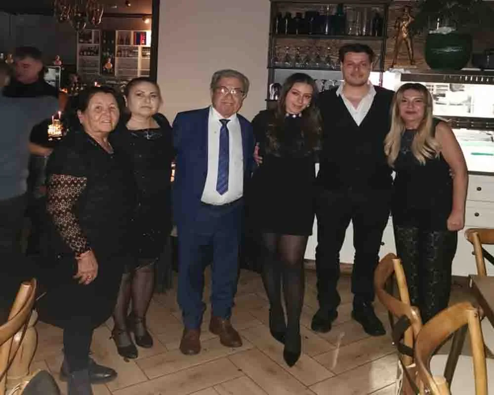 Berlinli Öğretmen Ali Kaya 85. Yaşını Kutladı