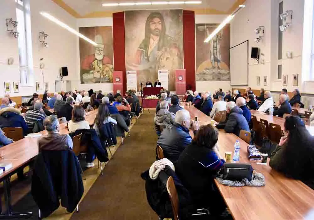 Cumhuriyet’in Kuruluşundan Günümüze Aleviler ve Kimlik Politikaları Masaya