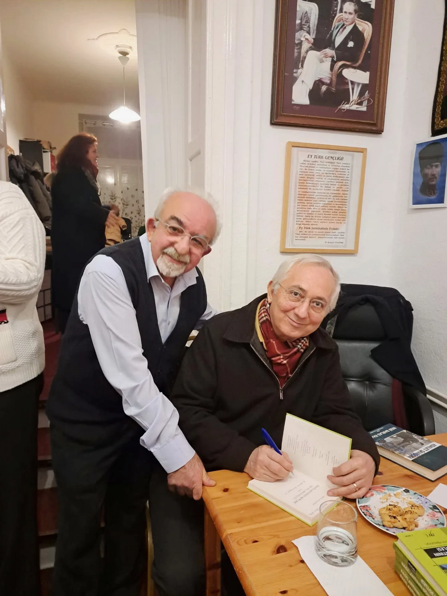 ADD-Berlin Edebiyat Günleri’nde Yılın İlk Konuğu Metin Ağaçgözgü Oldu