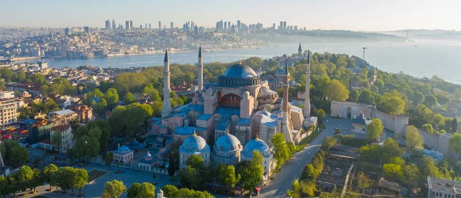 Aşırı turizm Türkiye için de risk mi oluşturuyor