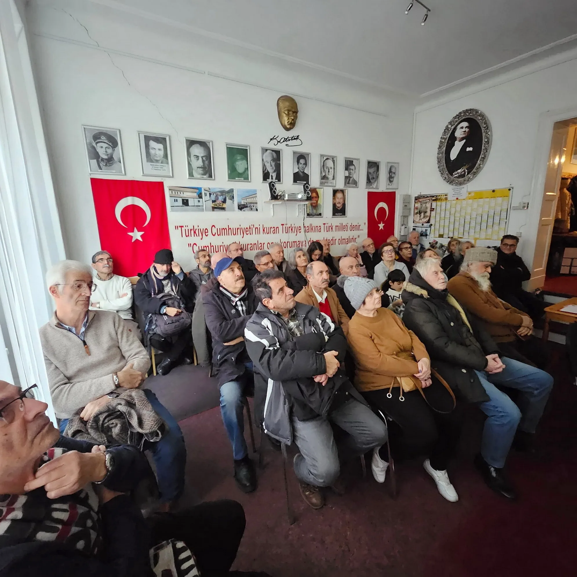 ADD Berlin’de Demokrasi ve Devrim Şehitlerini Andı