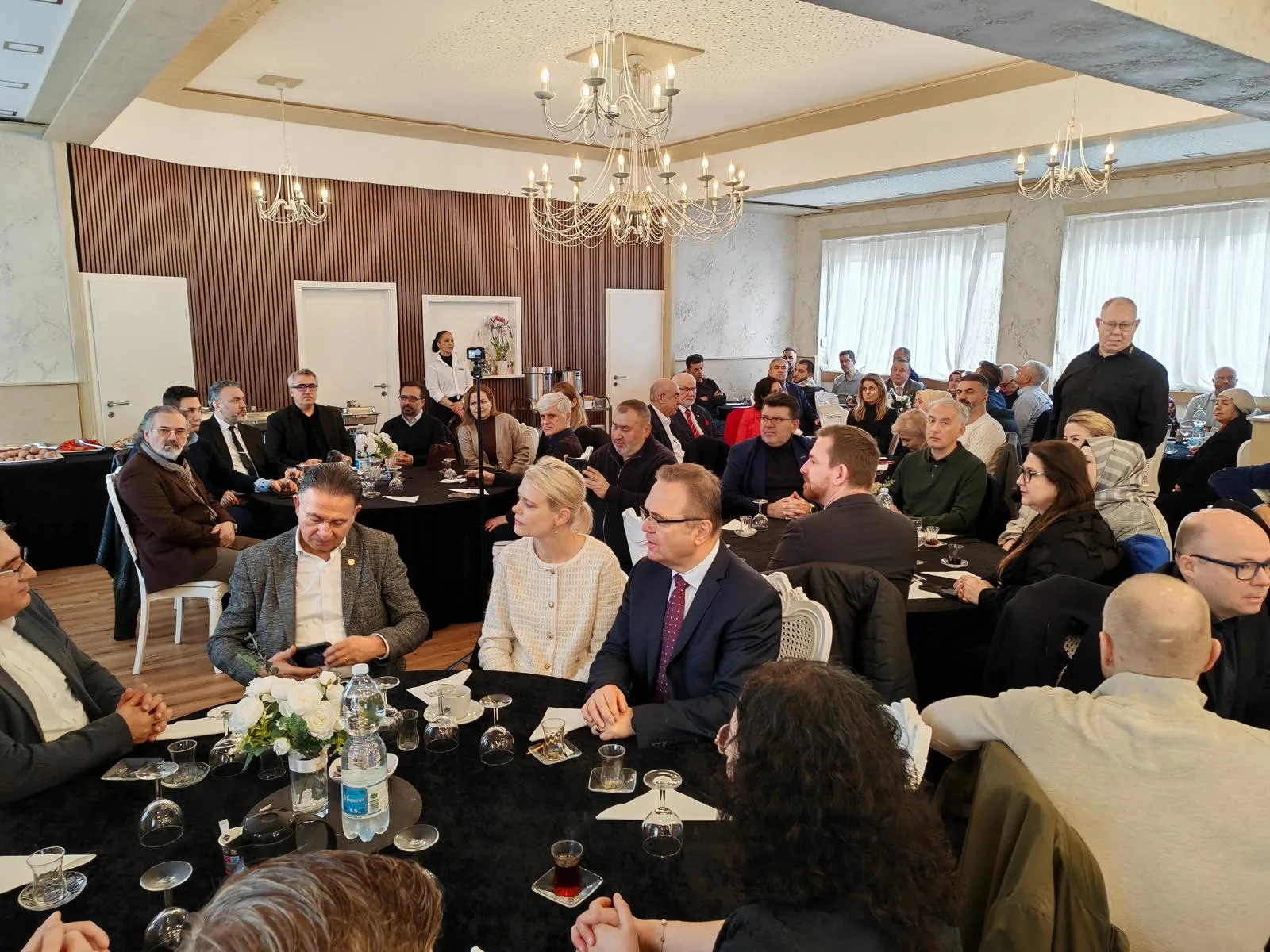 Başkonsolos Cebeci: Bir Araya Gelmeden Üretim Mümkün Değil