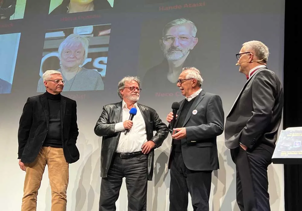 Türkiye-Almanya Film Festivali’nin Onur Ödülü Haluk Bilginer’e verildi