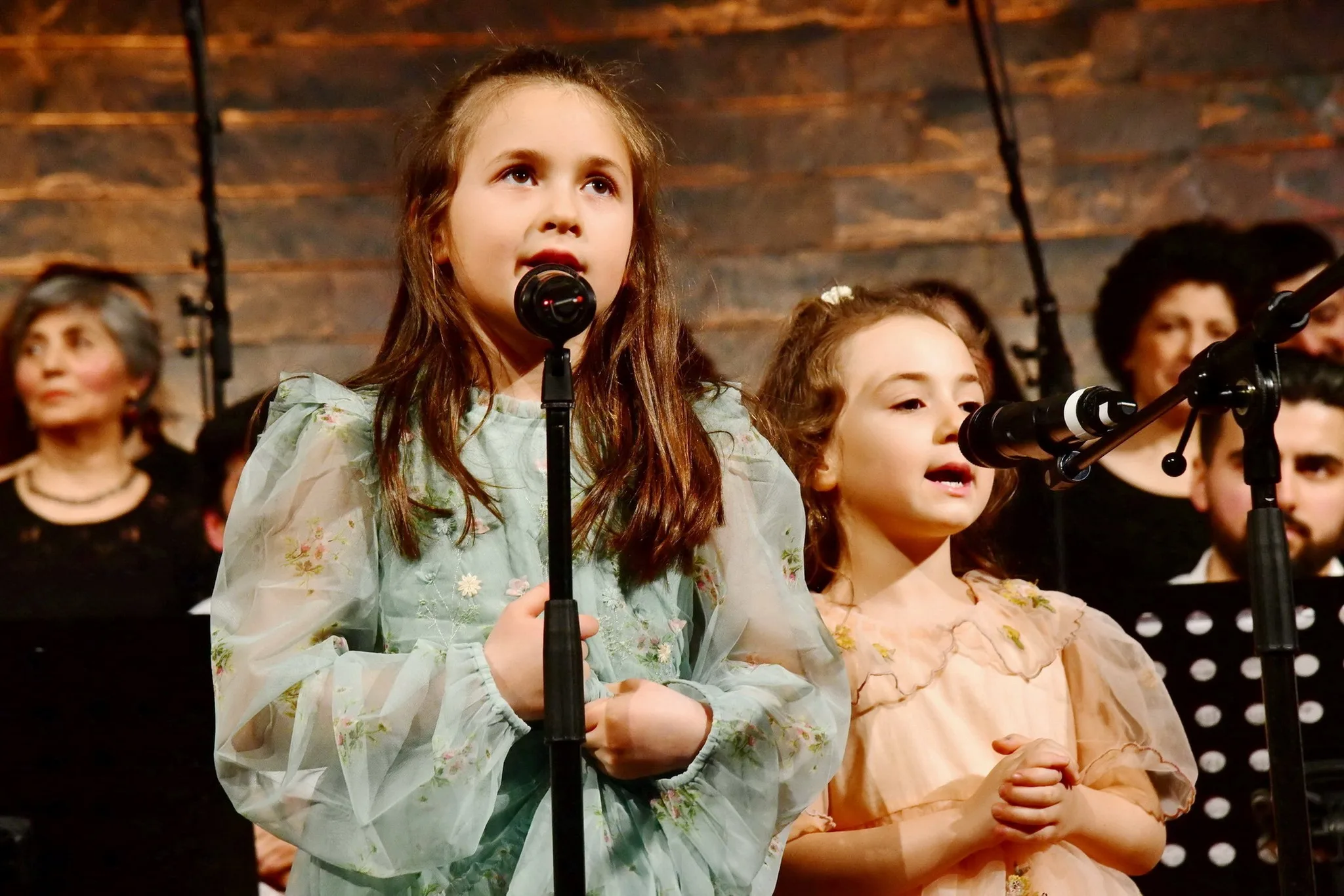 Berlin’de Cem Çelebi ve Korosundan Unutulmaz Konser