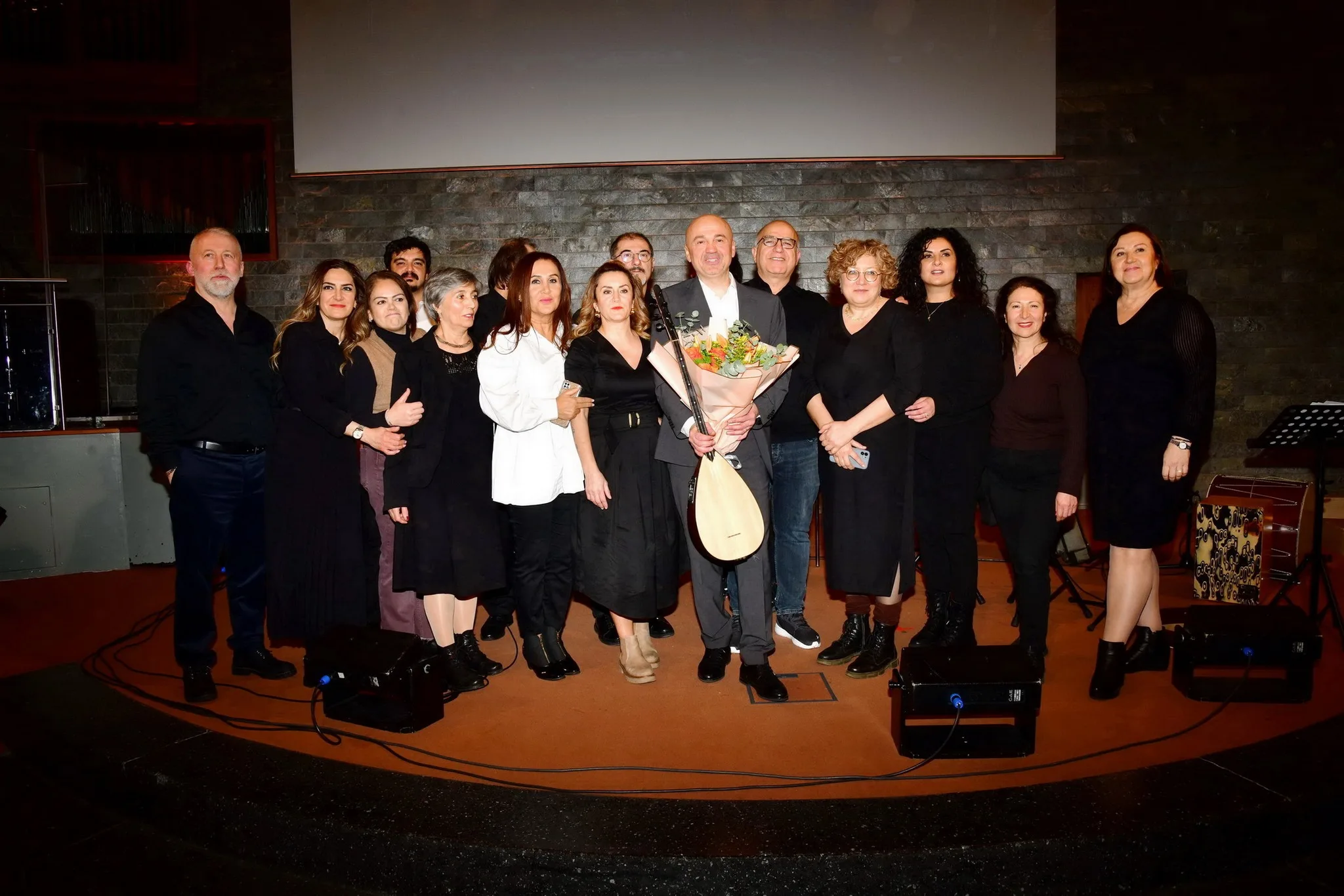 Berlin’de Cem Çelebi ve Korosundan Unutulmaz Konser