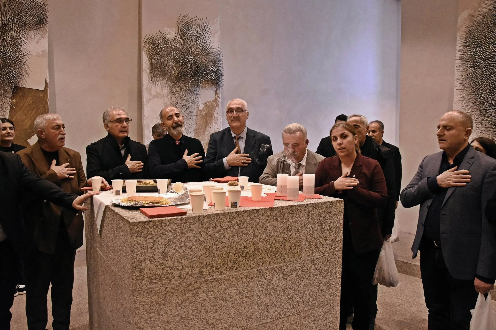 Federal Almanya Parlamentosu’nda Hızır Lokması Paylaşıldı