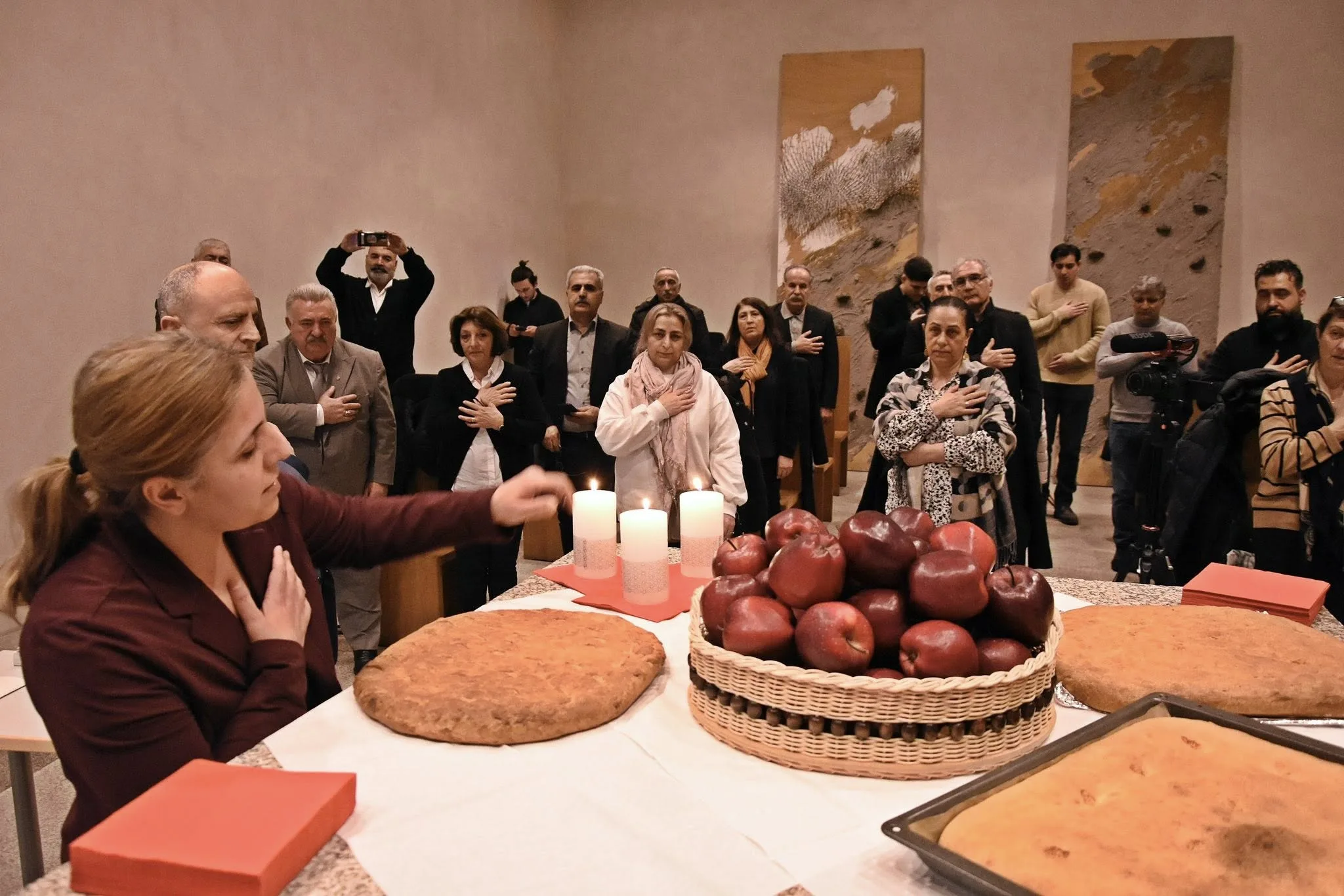 Federal Almanya Parlamentosu’nda Hızır Lokması Paylaşıldı
