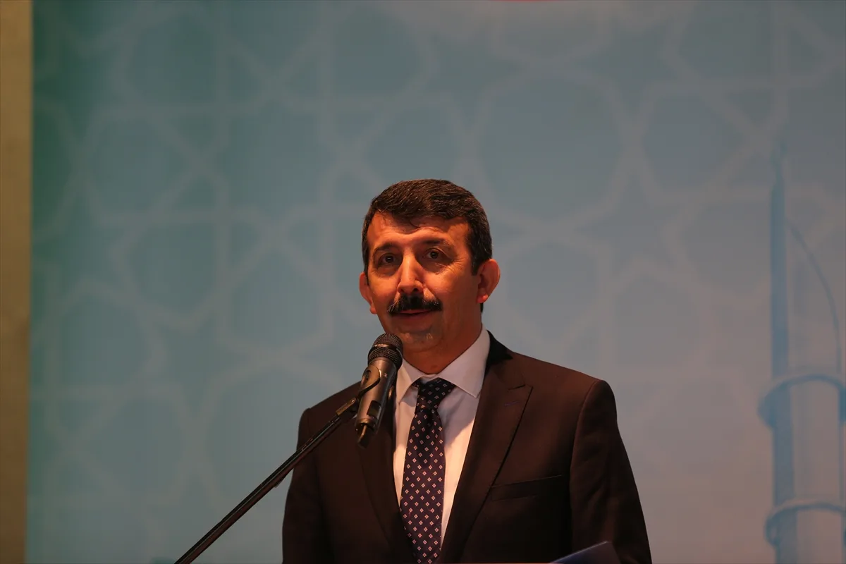Almanya'da Türkler ve Almanlar birlikte iftar yaptı