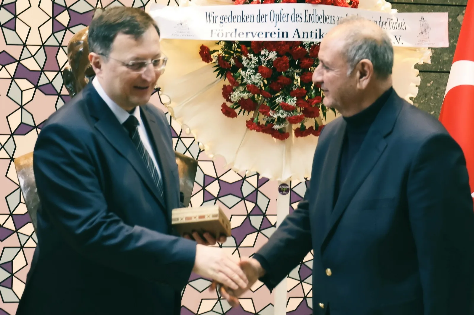 Berlin Büyükelçiliği’nde Anlamlı 6 Şubat Depremi Anma Töreni