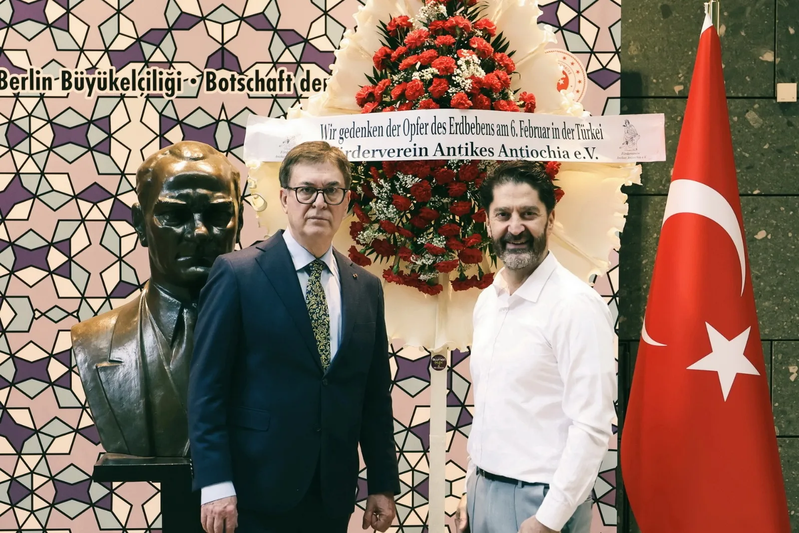 Berlin Büyükelçiliği’nde Anlamlı 6 Şubat Depremi Anma Töreni