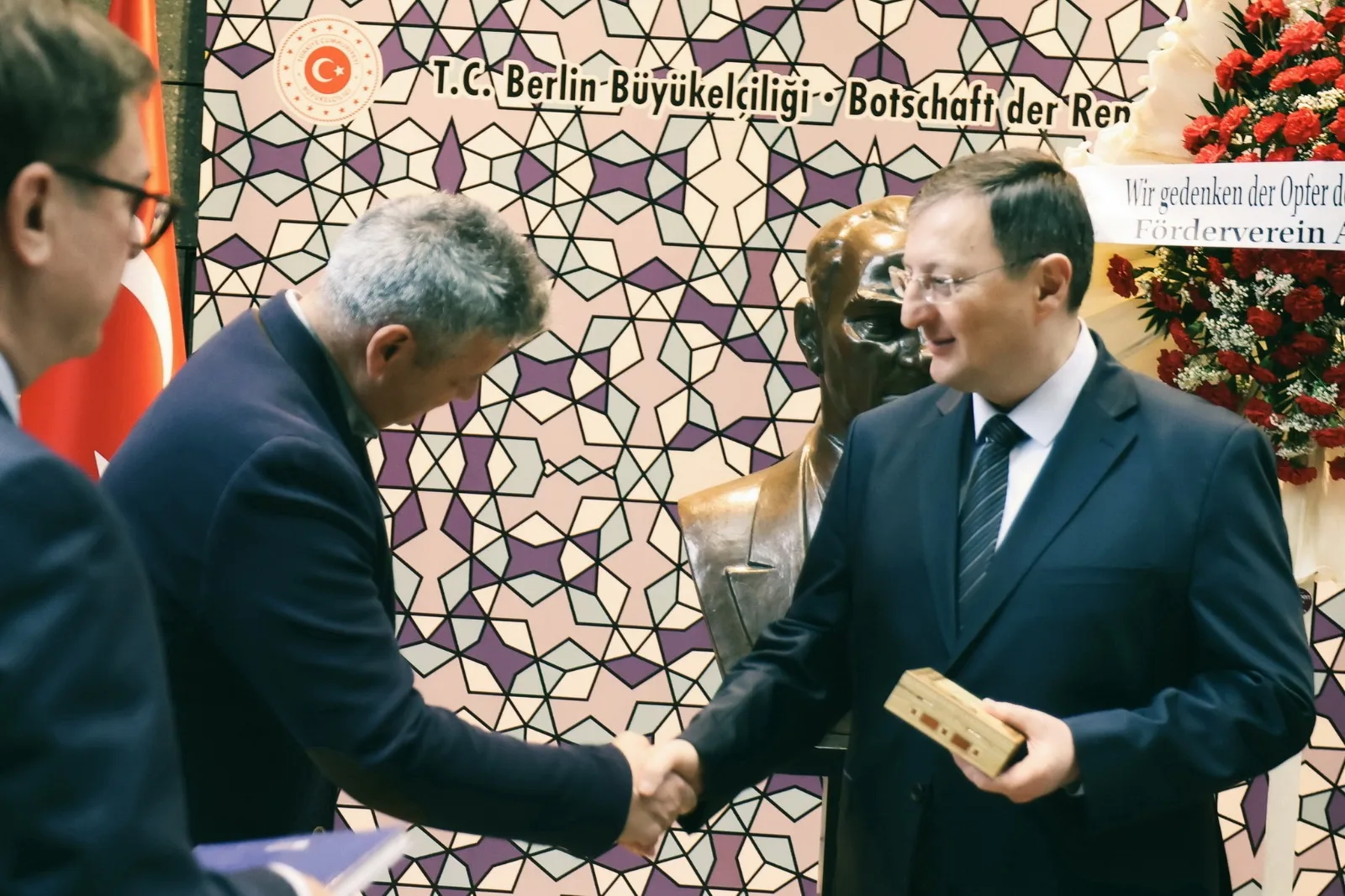 Berlin Büyükelçiliği’nde Anlamlı 6 Şubat Depremi Anma Töreni