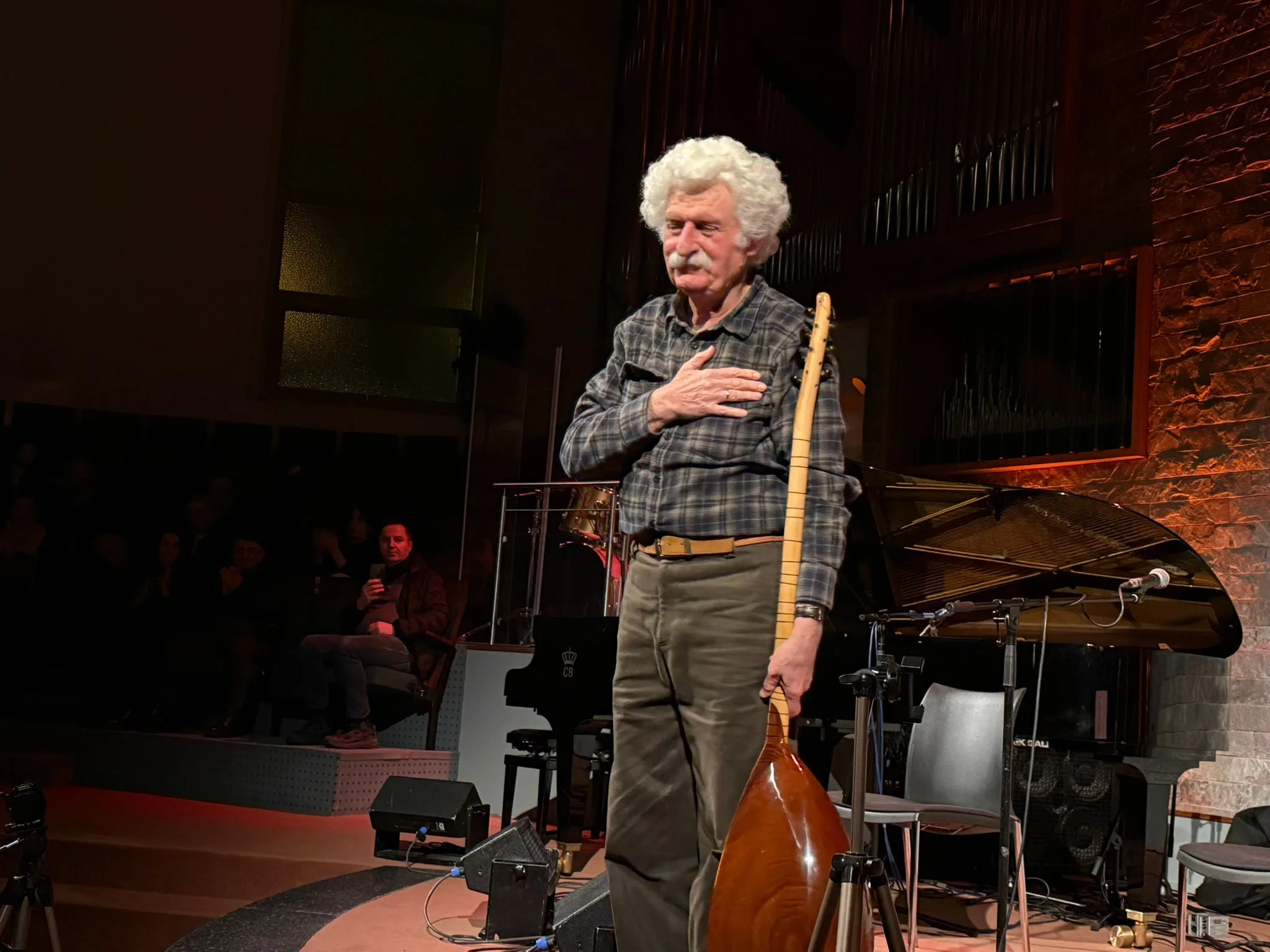 Mustafa Yeşilyurt 45. Sanat Yılını Berlin’de Ezgilerle Kutladı