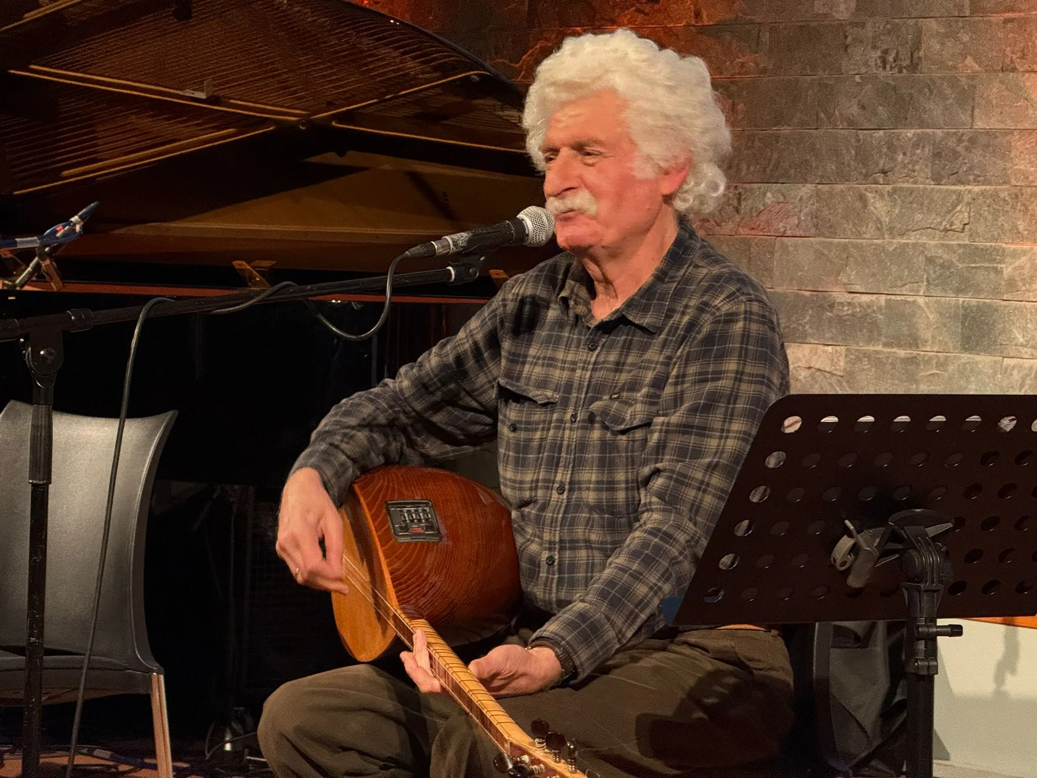 Mustafa Yeşilyurt 45. Sanat Yılını Berlin’de Ezgilerle Kutladı