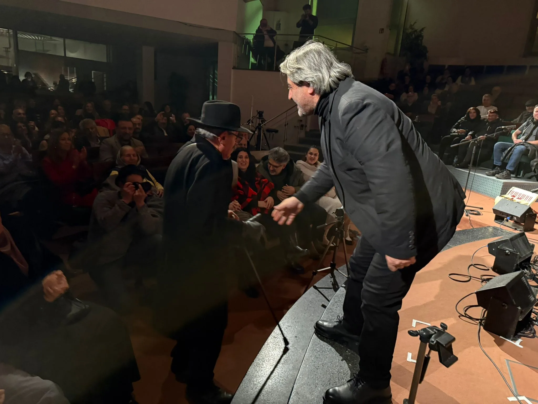 Mustafa Yeşilyurt 45. Sanat Yılını Berlin’de Ezgilerle Kutladı