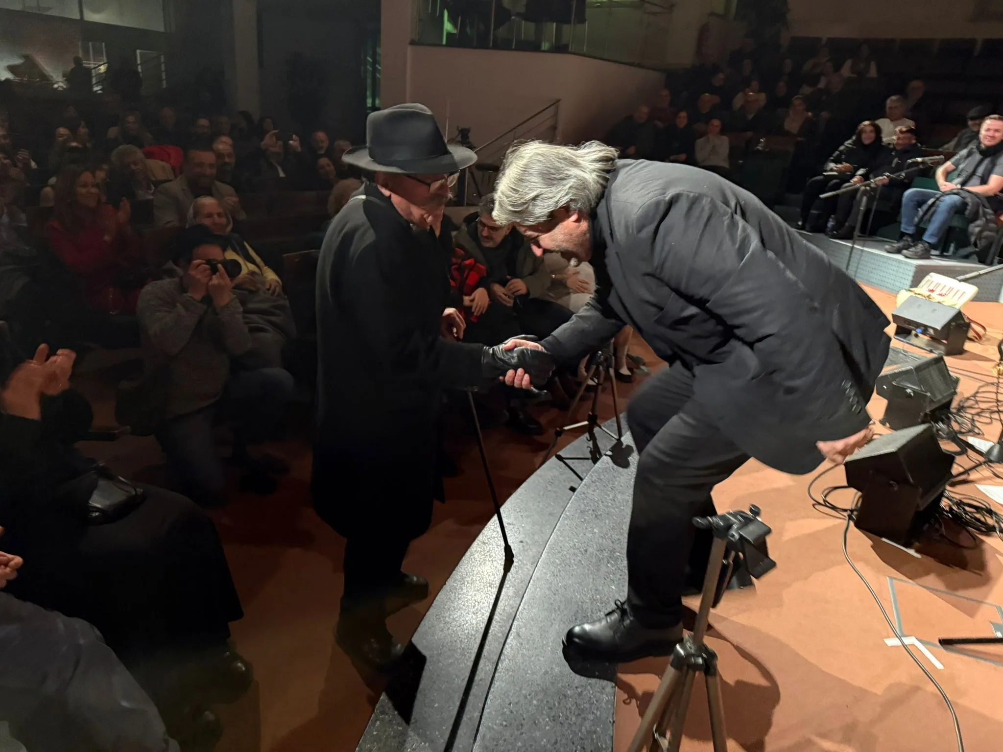 Mustafa Yeşilyurt 45. Sanat Yılını Berlin’de Ezgilerle Kutladı