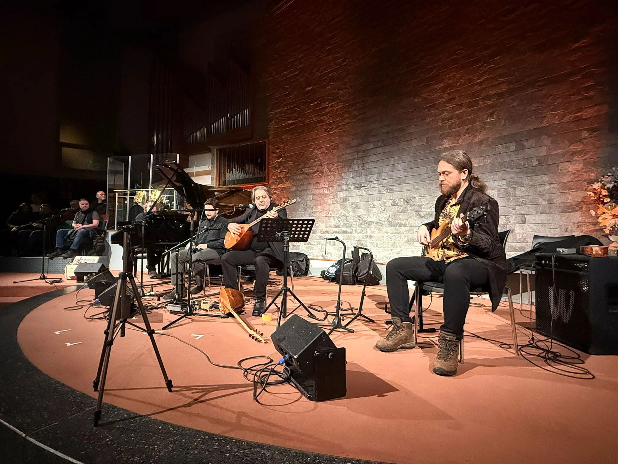 Mustafa Yeşilyurt 45. Sanat Yılını Berlin’de Ezgilerle Kutladı