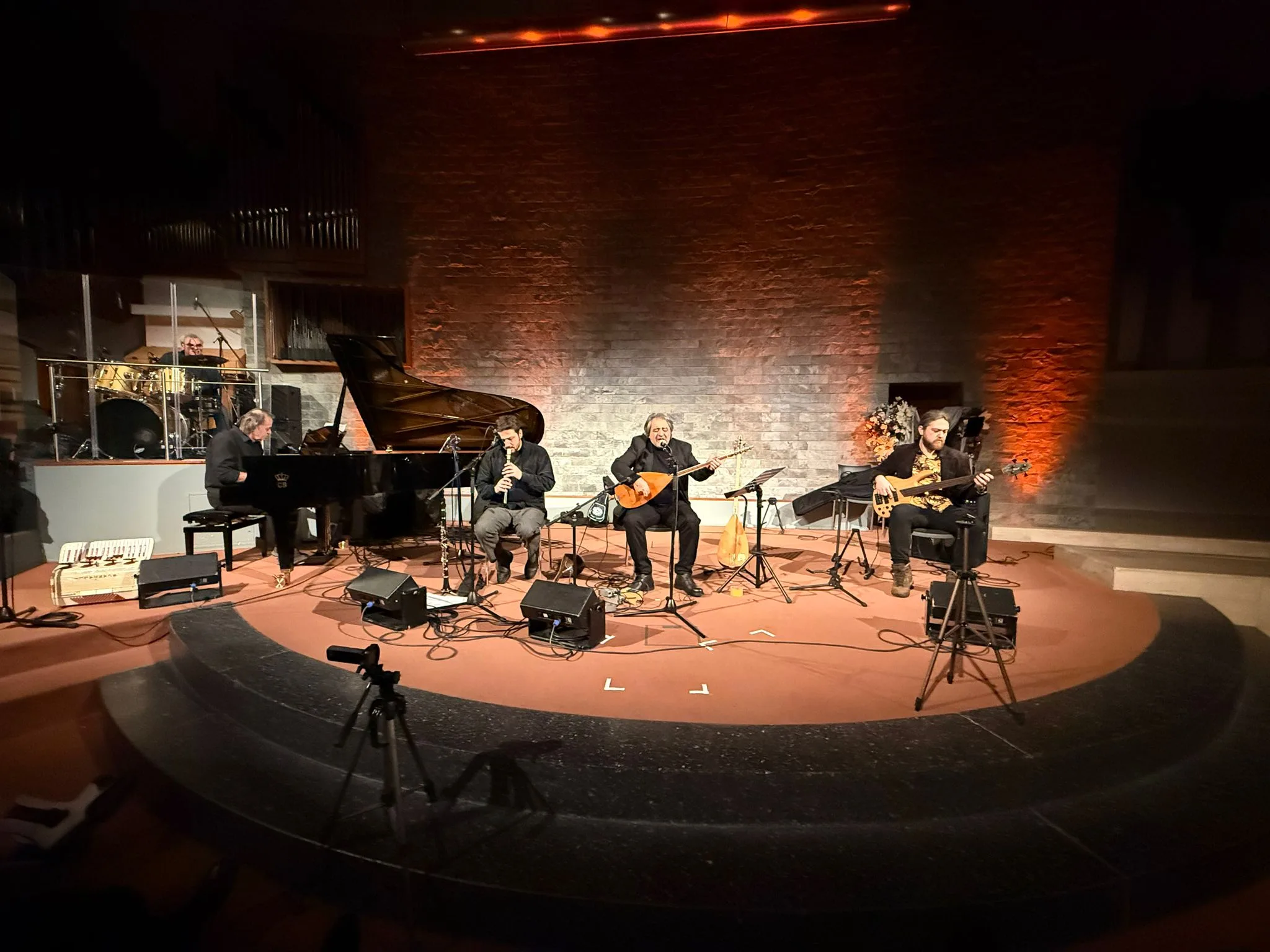 Mustafa Yeşilyurt 45. Sanat Yılını Berlin’de Ezgilerle Kutladı