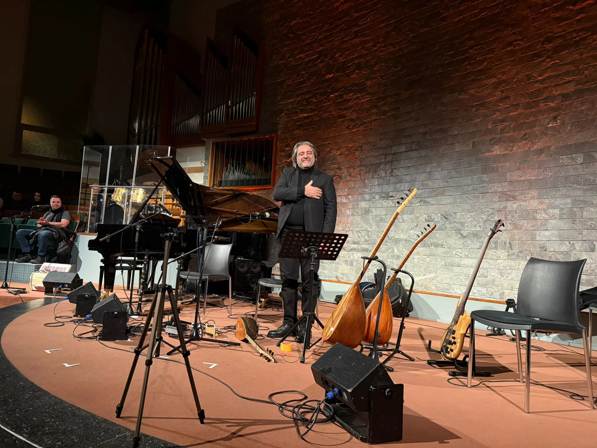 Mustafa Yeşilyurt 45. Sanat Yılını Berlin’de Ezgilerle Kutladı
