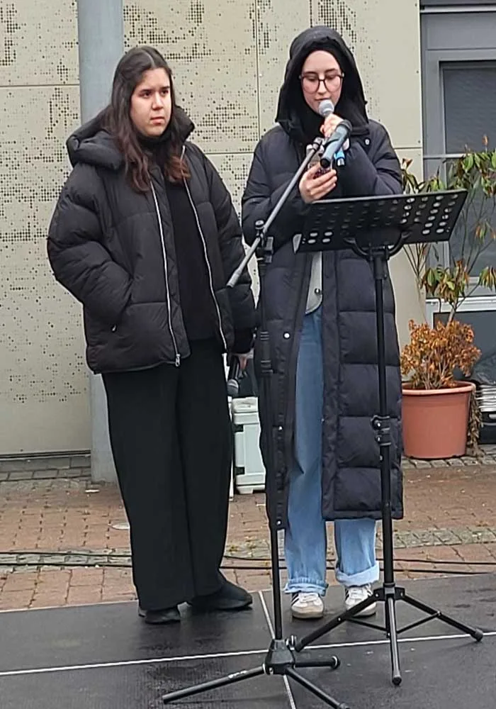 Hanau katliamını anma eylemlerinde direniş çağrısı