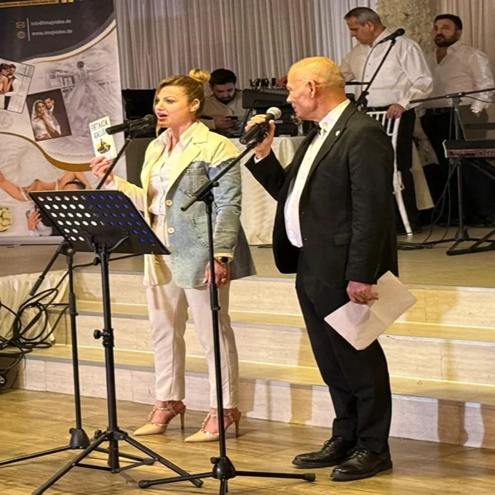 “Fırtınada Gençliğim” Görkemli Gala ile İzleyiciyle Buluştu