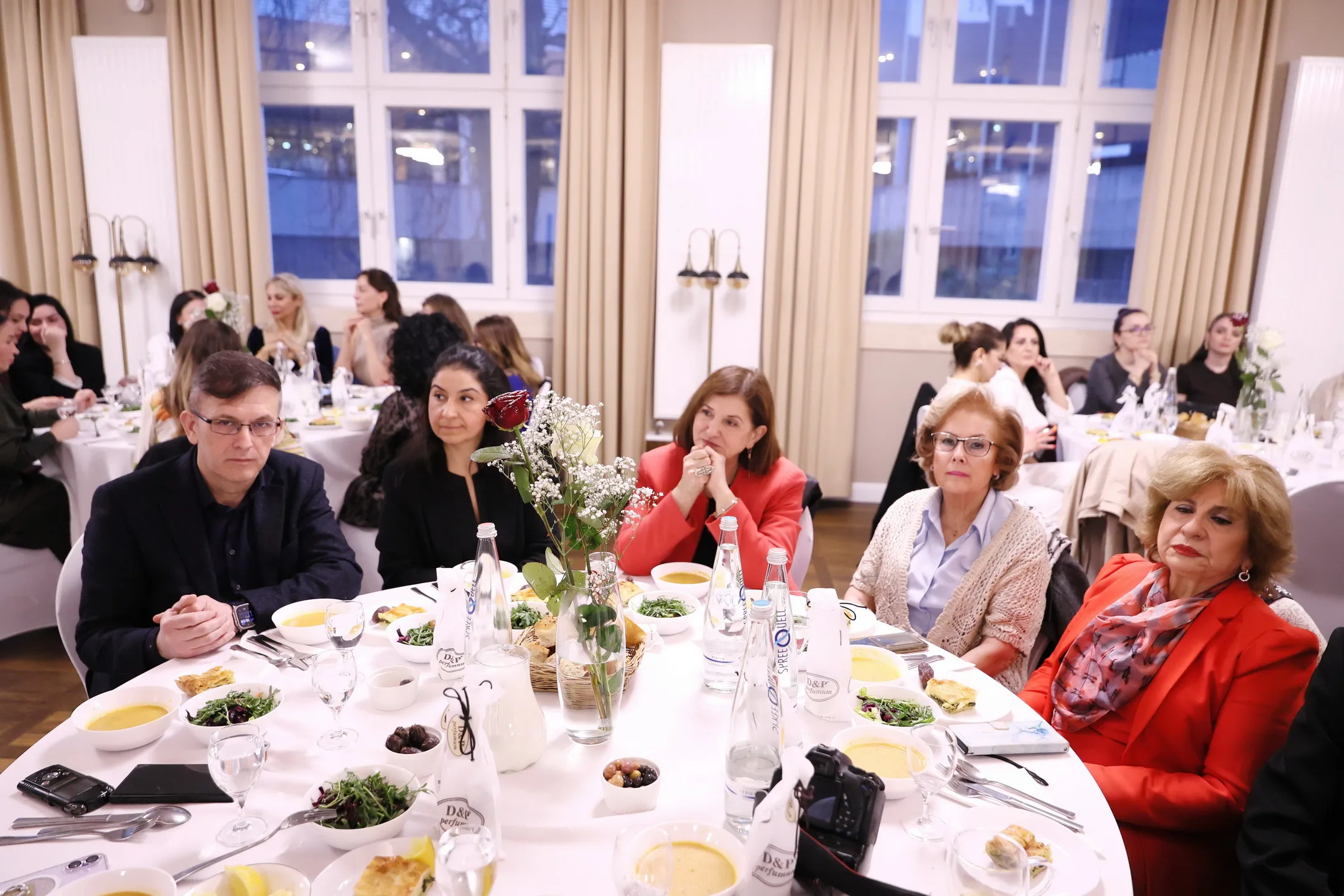 Berlin’de Kadın Dayanışmasının Zirvesi