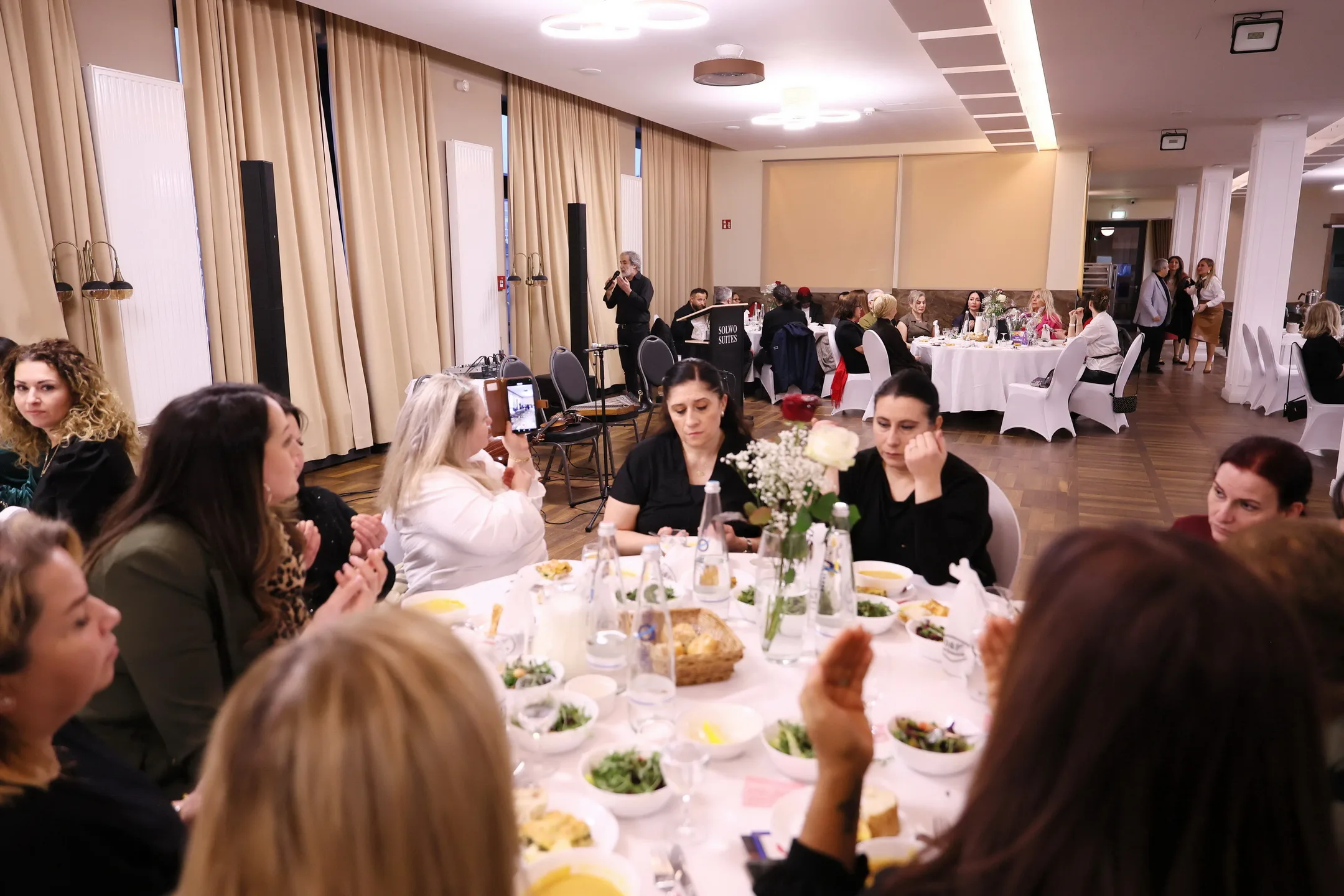 Berlin’de Kadın Dayanışmasının Zirvesi