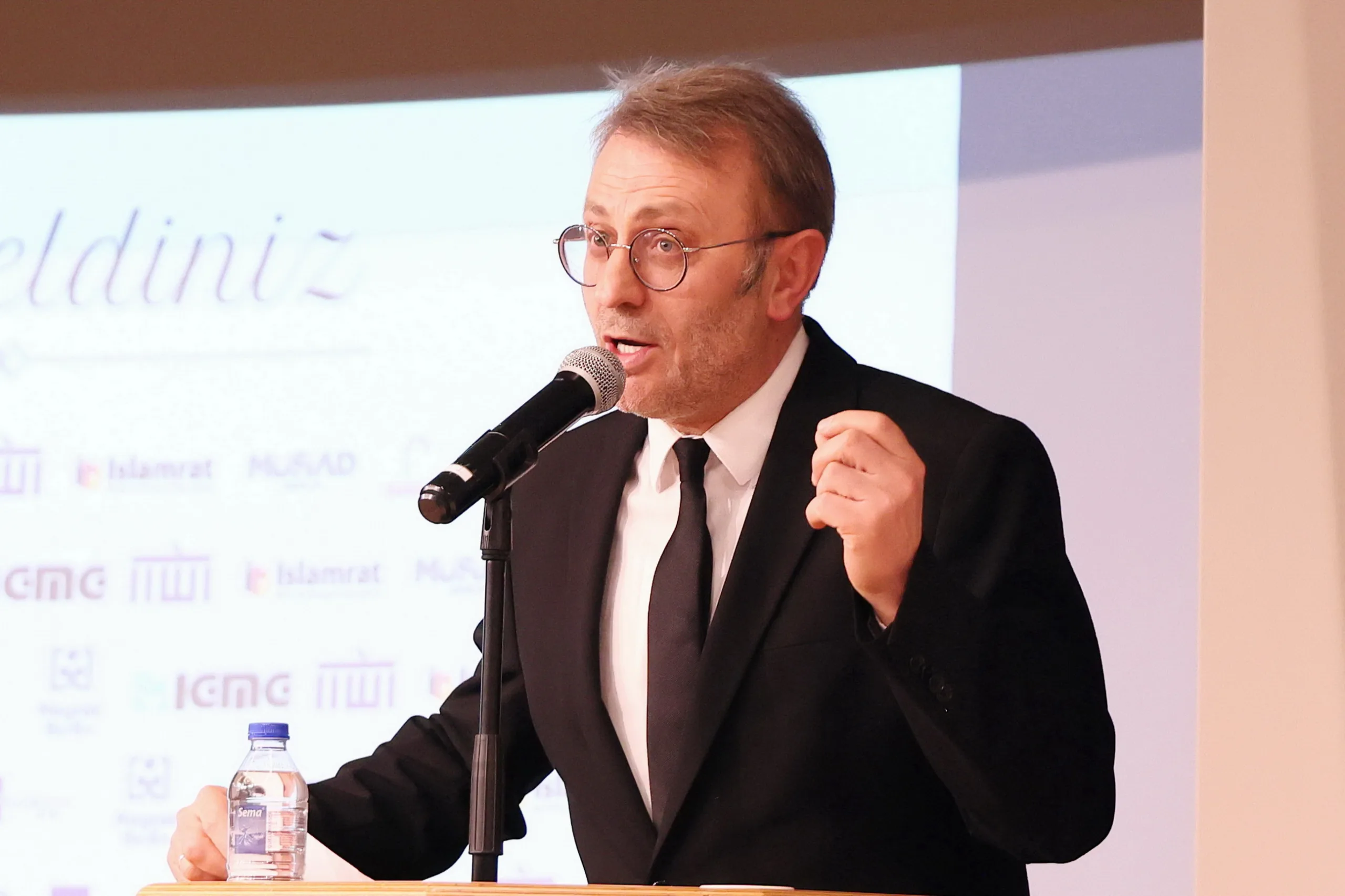 Berlin’de 13 Sivil Toplum Kuruluşundan Dev Bayramlaşma Programı