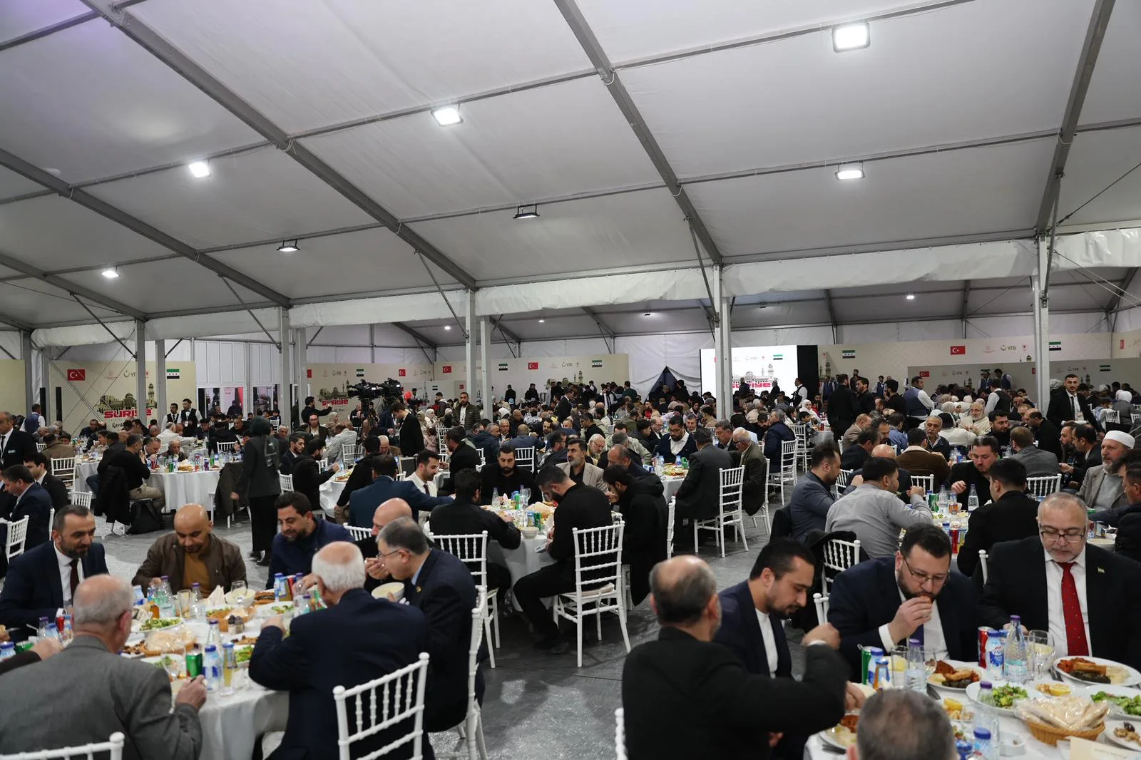 YTB’den Bayırbucak Türkmenlerine 500 Kişilik Kardeşlik İftarı