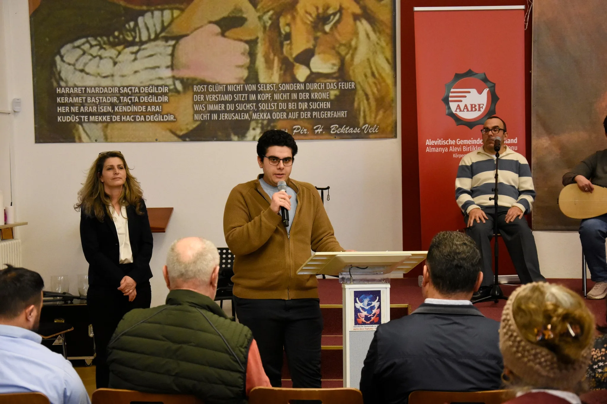 BAT-Cemevi ve AABF’den “Engelsiz Bir Yaşam” Semineri