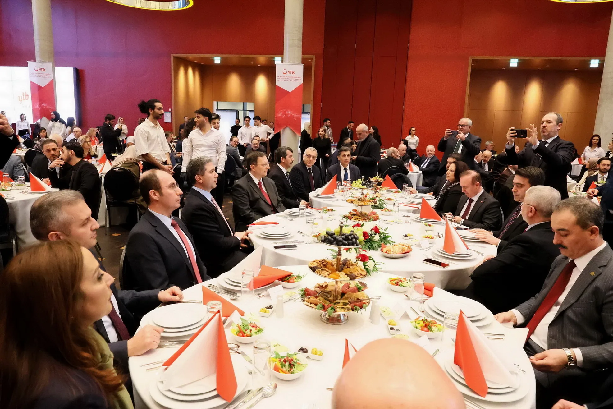 Berlin Büyükelçiliği’nde Kardeşlik İftarı