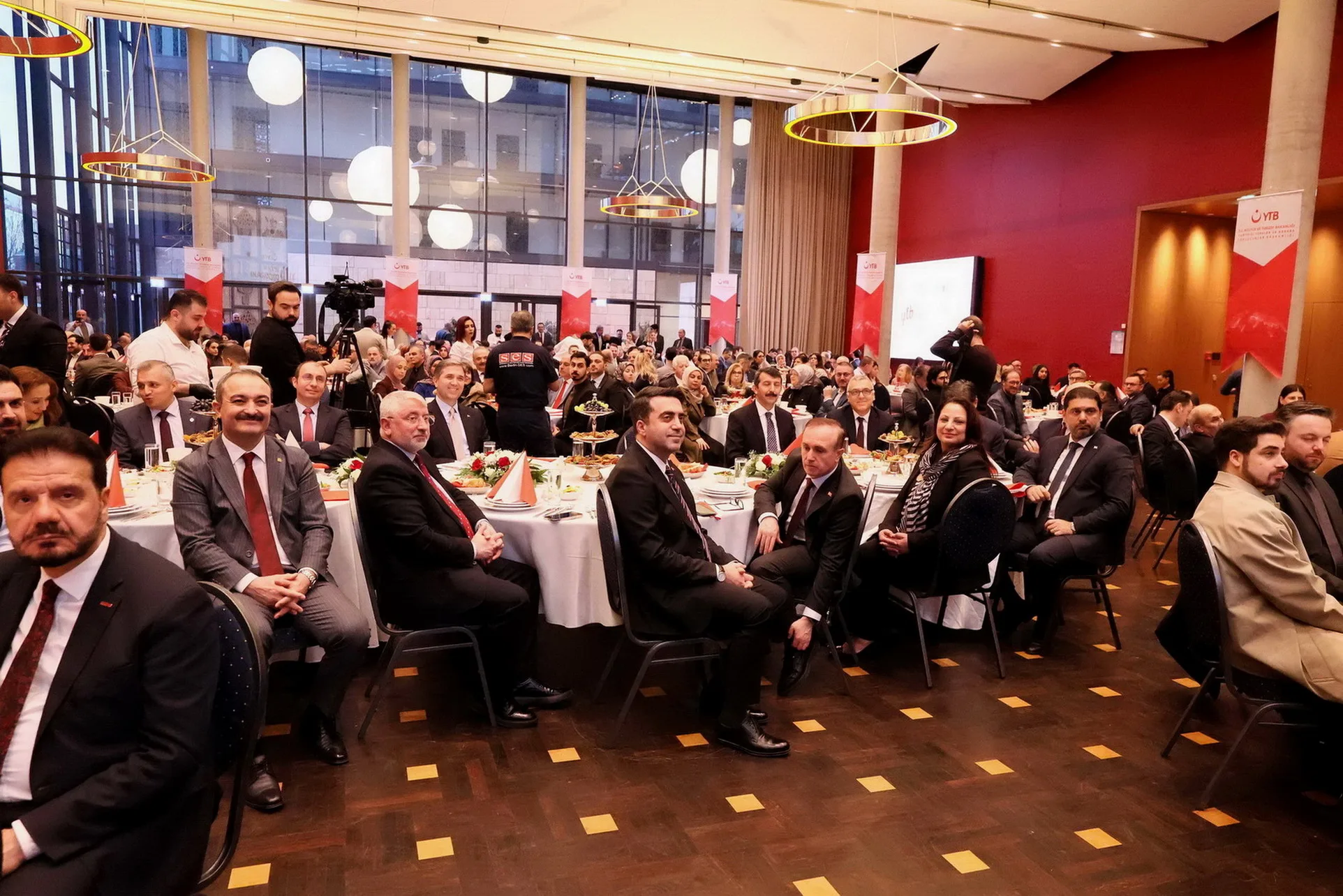 Berlin Büyükelçiliği’nde Kardeşlik İftarı