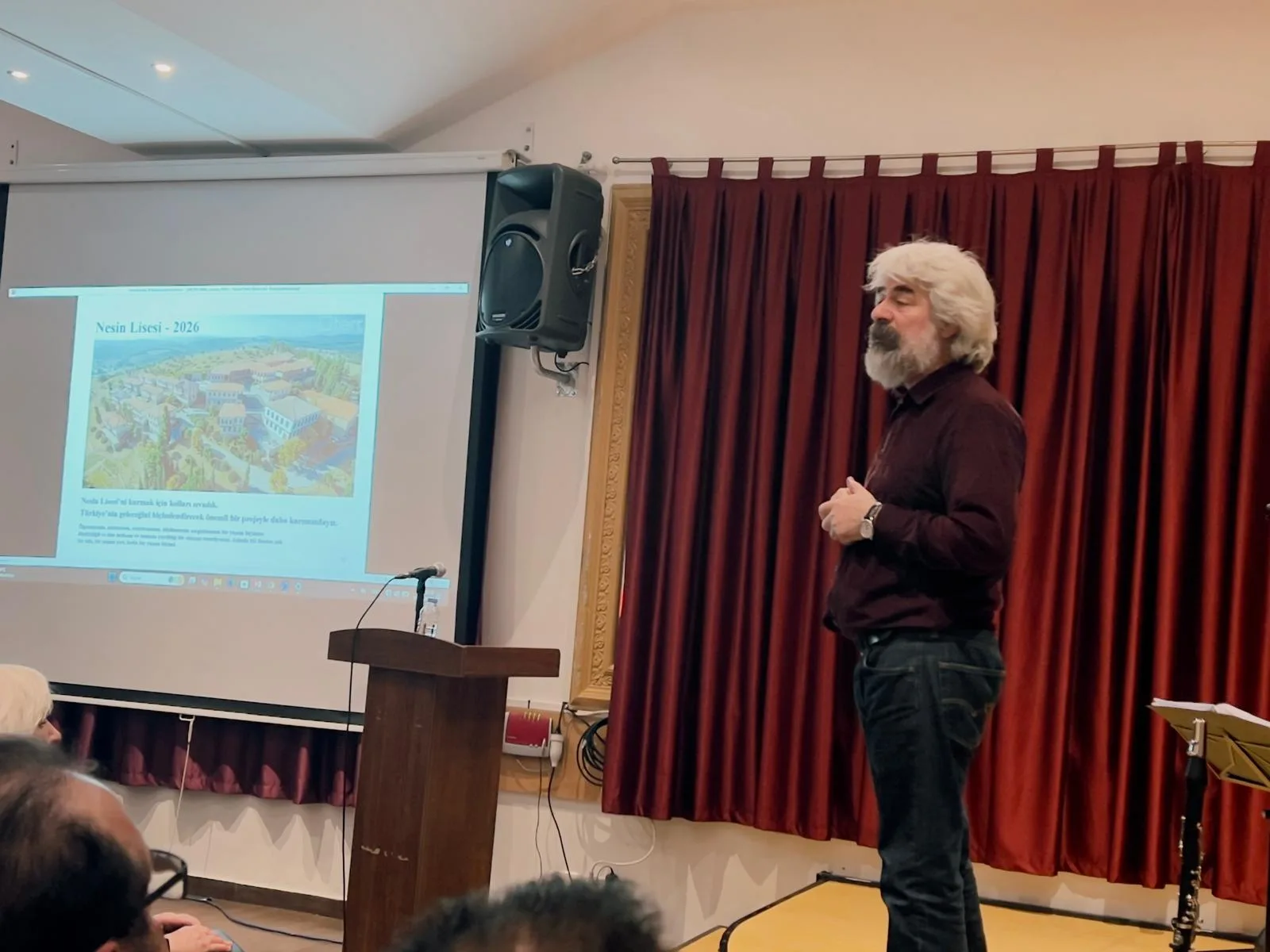 HAMBURG’DA AZİZ NESİN VAKFI İÇİN ANLAMLI DAYANIŞMA GECESİ