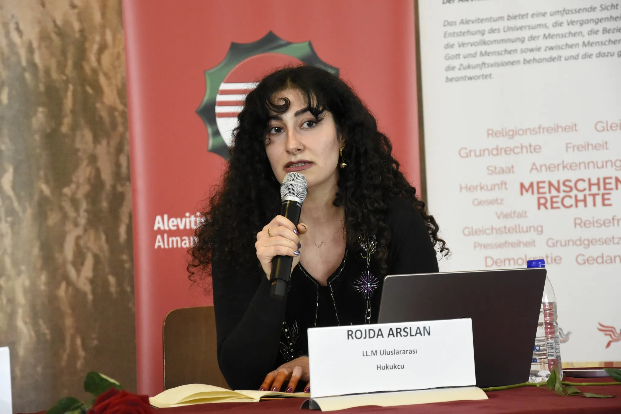 Kadına Yönelik Şiddetin Hukuki ve Sosyolojik Boyutları Panelde Ele Alındı
