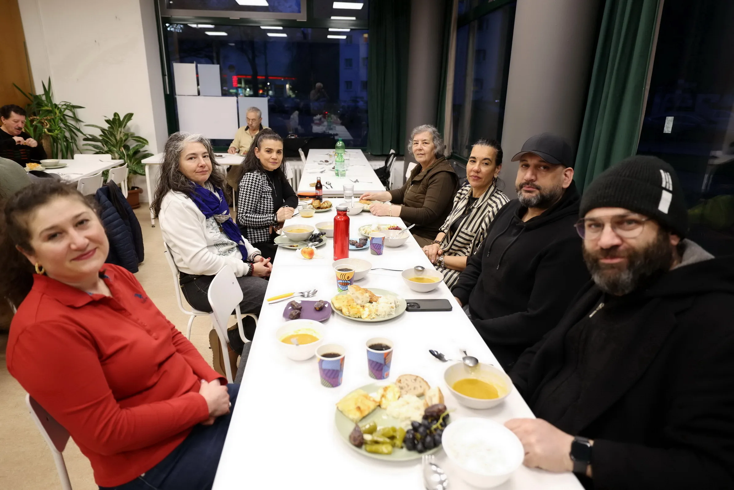 Berlin’de 39 Yıllık Koro Geleneği: Sanat ve Dostluk İftar Sofrasında Buluştu