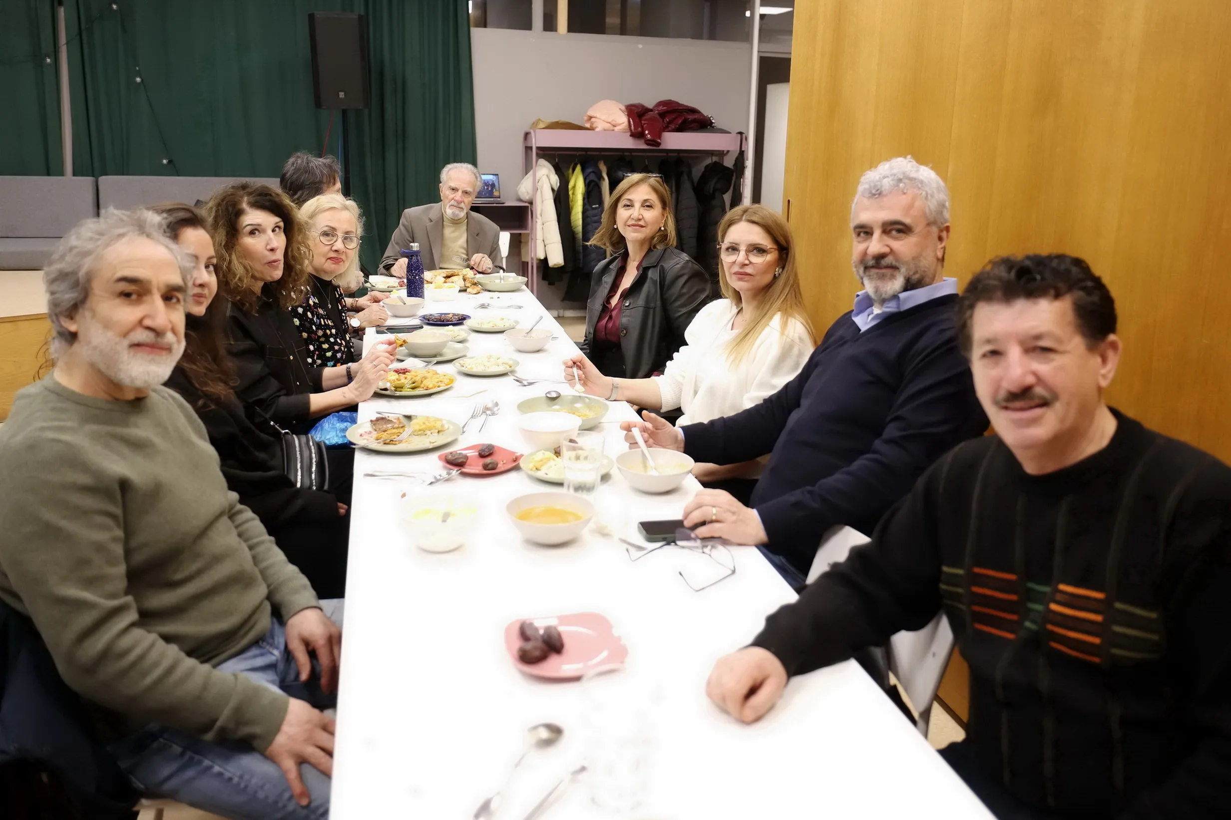 Berlin’de 39 Yıllık Koro Geleneği: Sanat ve Dostluk İftar Sofrasında Buluştu