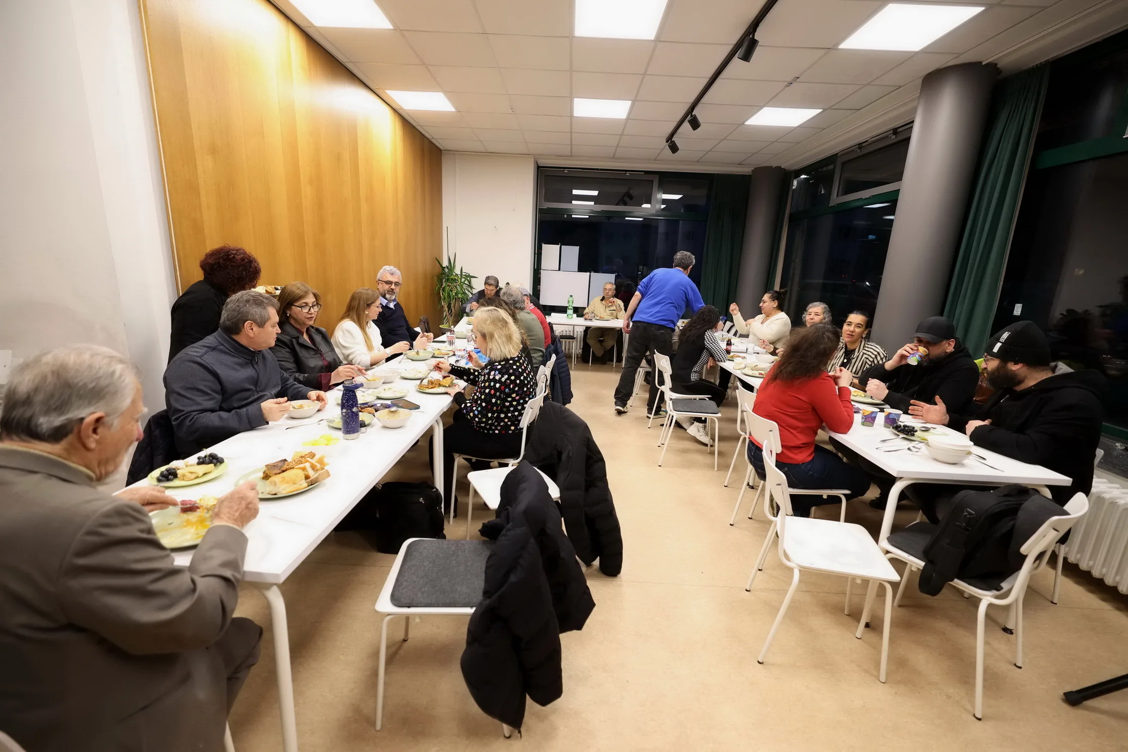 Berlin’de 39 Yıllık Koro Geleneği: Sanat ve Dostluk İftar Sofrasında Buluştu