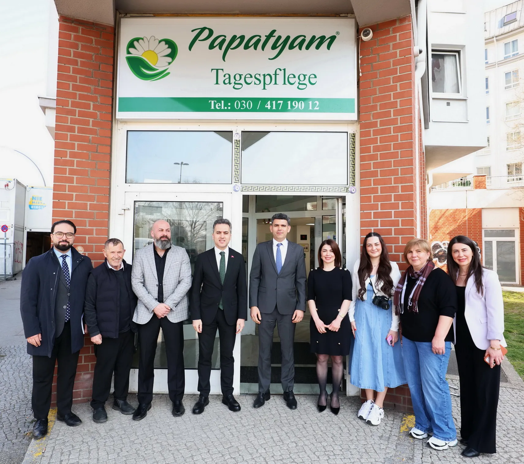 Berlin’de Papatyam Bakımevi’nde Gönül Köprüleri Kuruldu