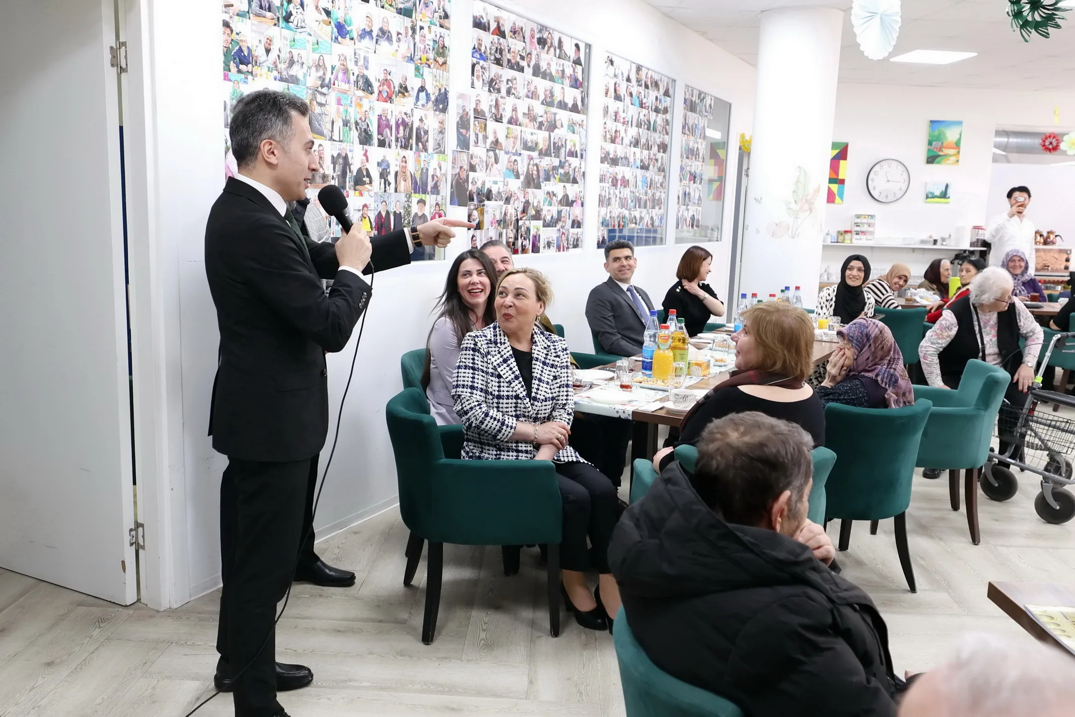 Berlin’de Papatyam Bakımevi’nde Gönül Köprüleri Kuruldu