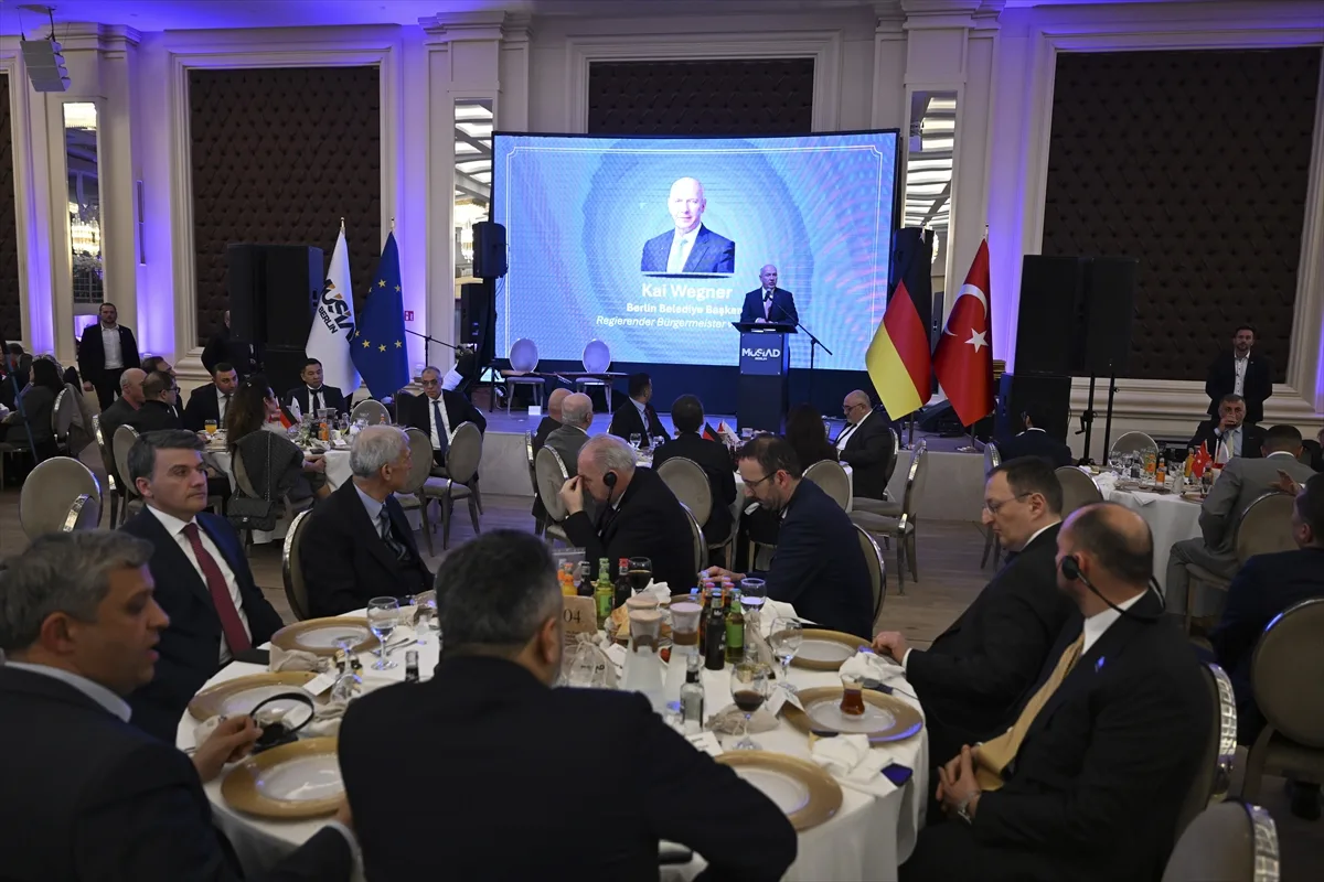 Berlin Eyalet Başbakanı Wegner: Türk girişimciler Berlin ekonomisinin parçası