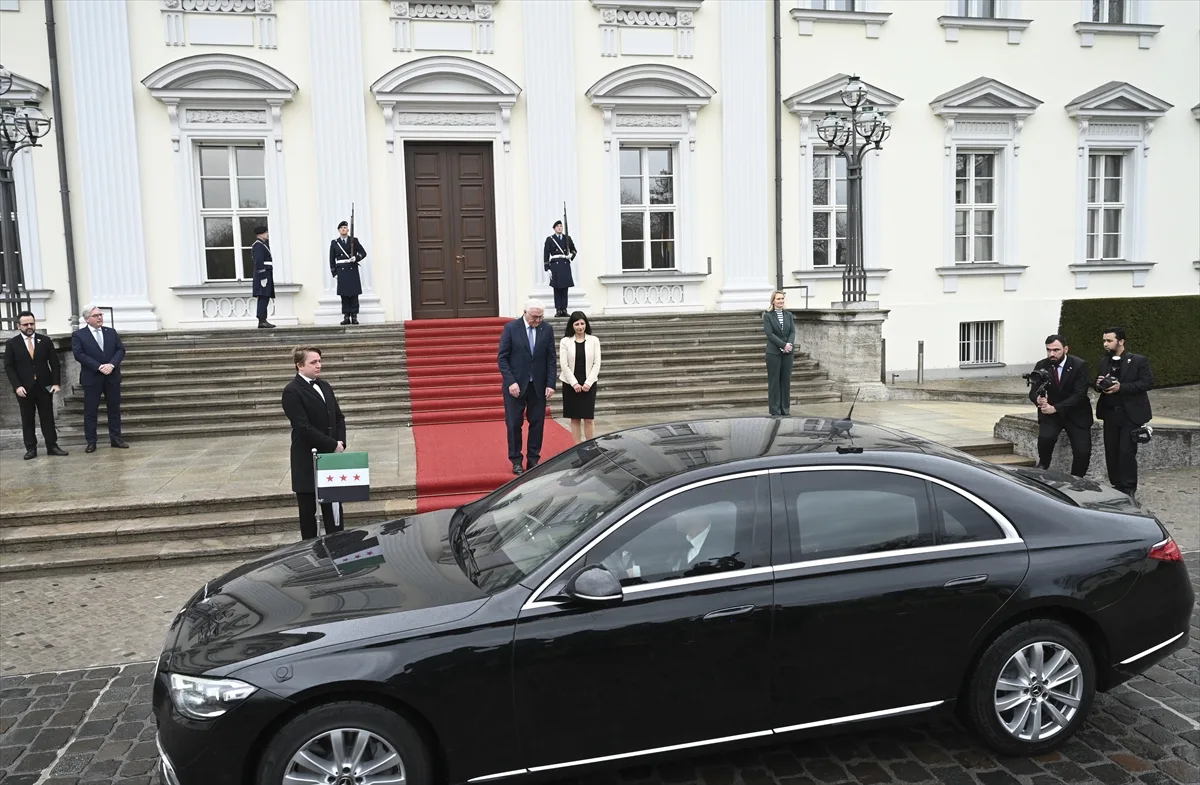 Suriye Cumhurbaşkanı Şara, Berlin'deki üst düzey temaslarına başladı