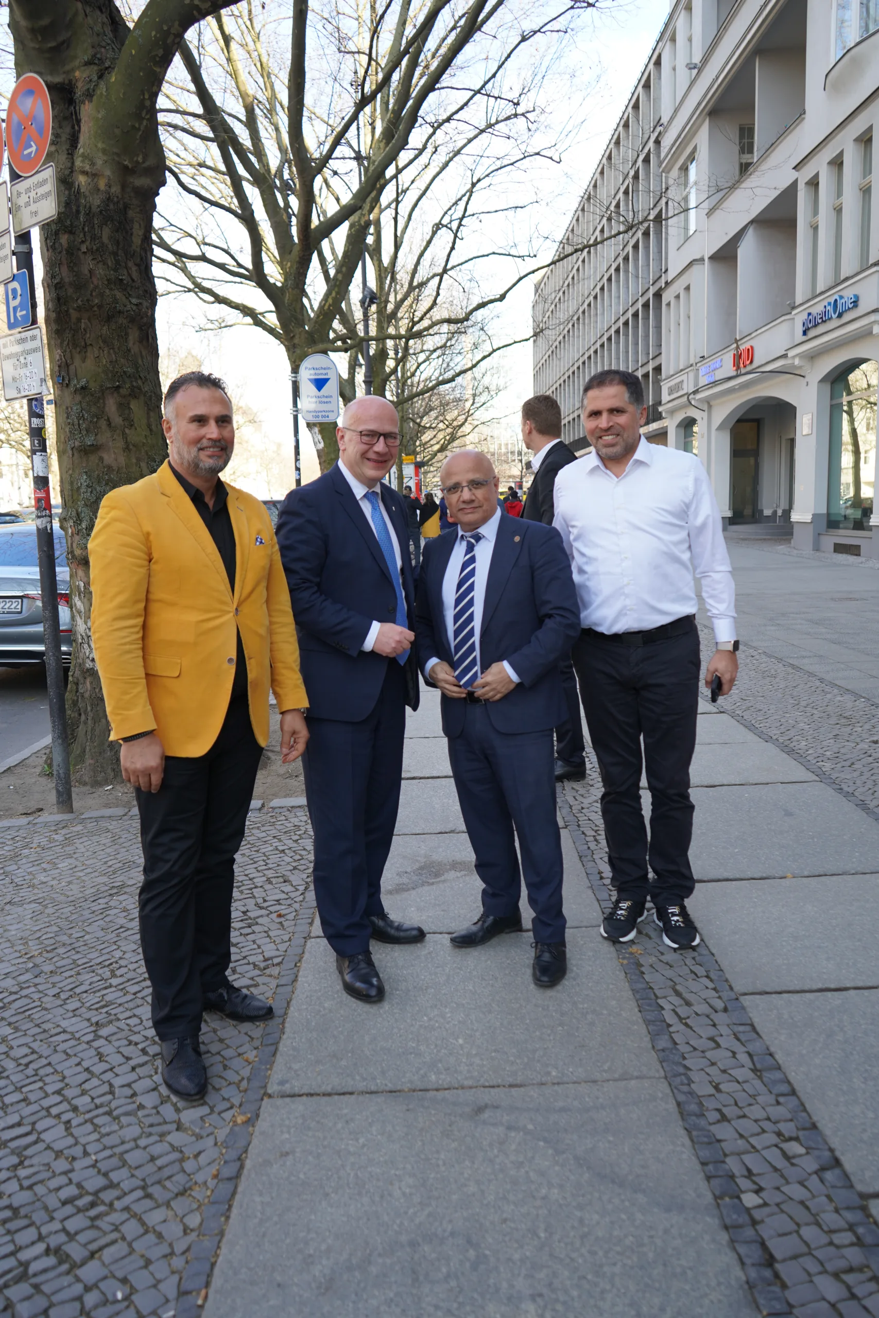 Berlin’de TDU’dan Görkemli Şeker Bayramı Resepsiyonu