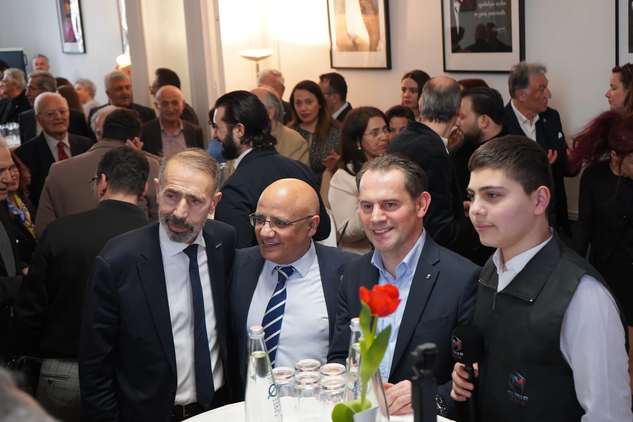 Berlin’de TDU’dan Görkemli Şeker Bayramı Resepsiyonu
