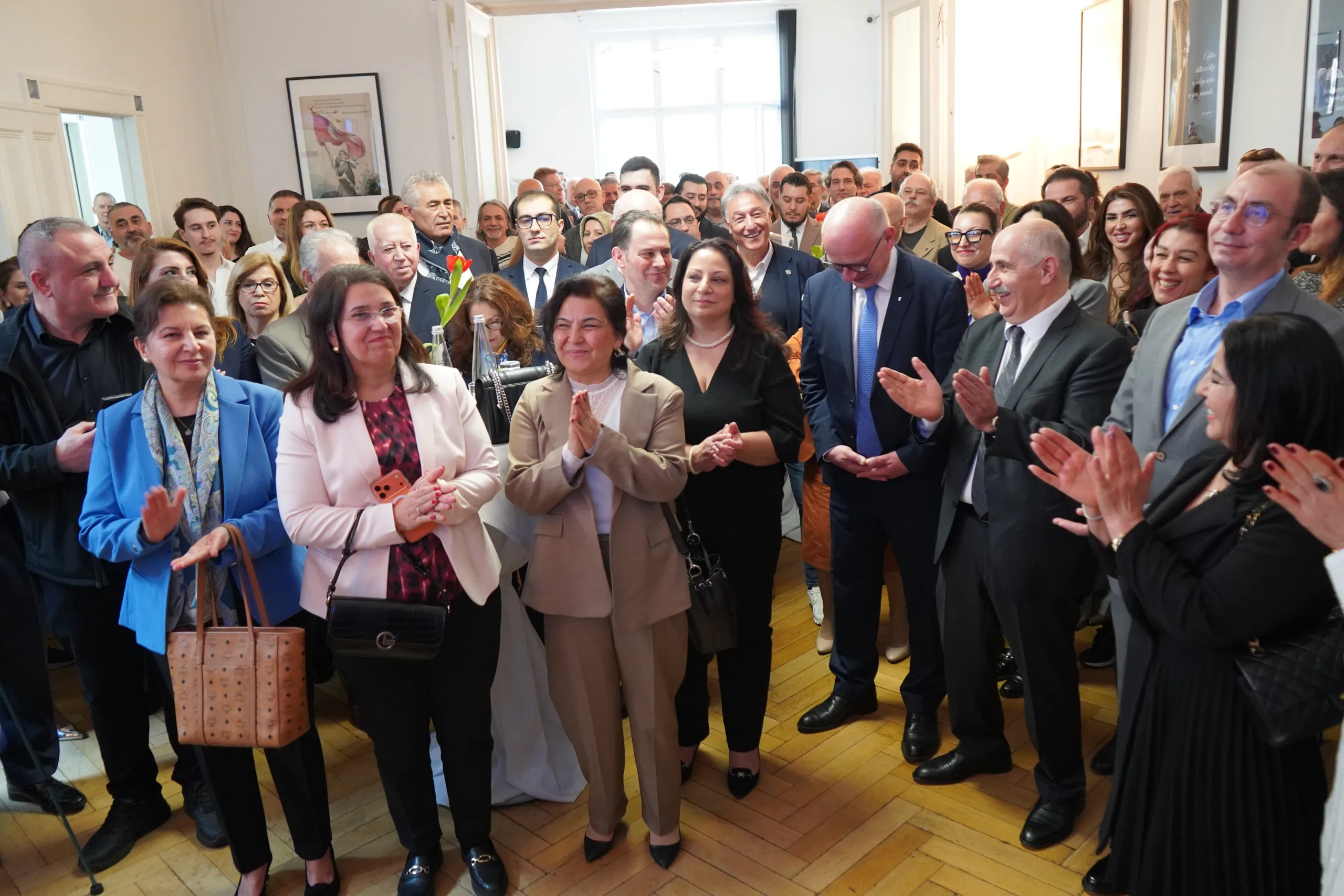 Berlin’de TDU’dan Görkemli Şeker Bayramı Resepsiyonu