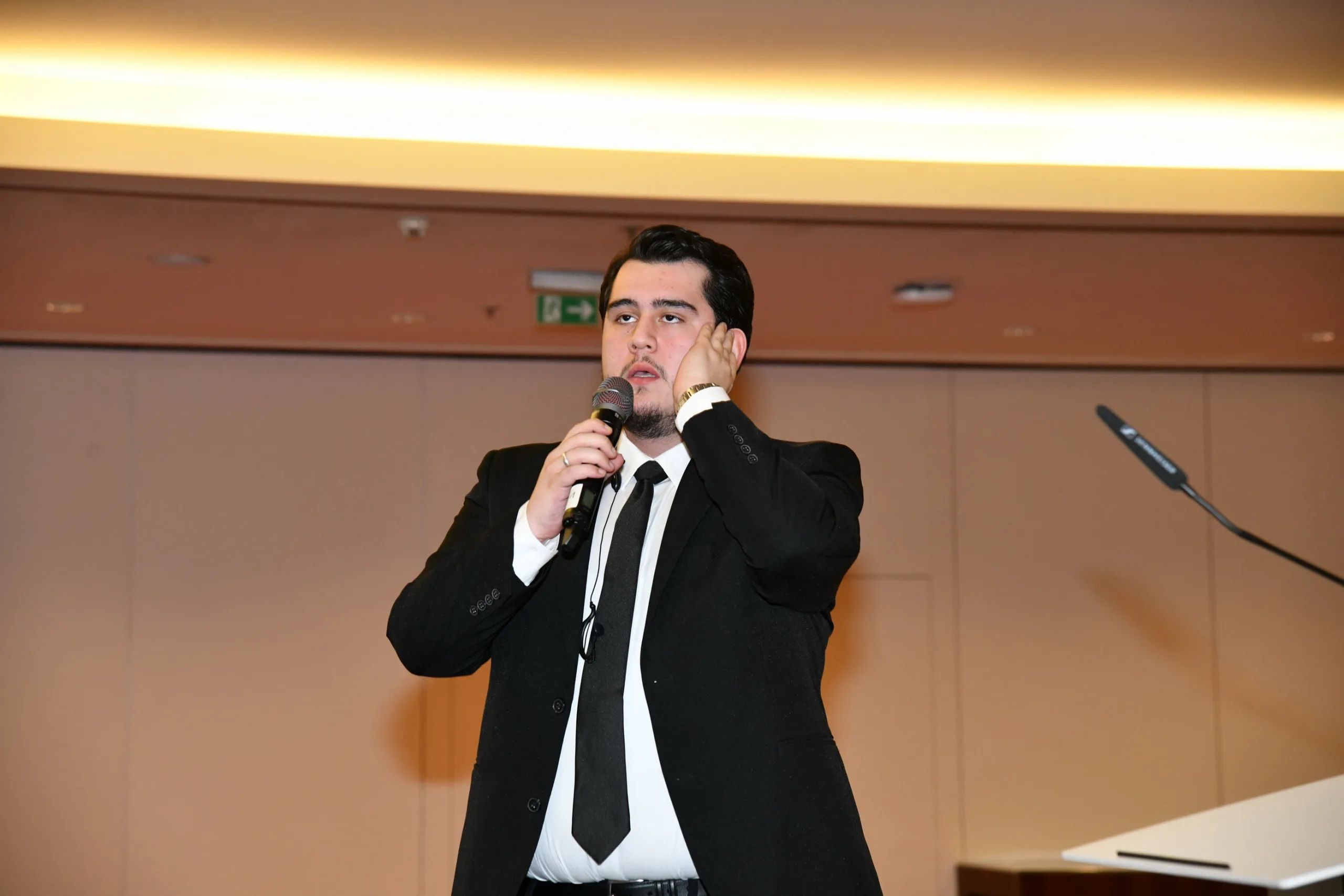 Saadet Partisi Genel Başkanı Mahmut Arıkan’dan Berlin’de Kritik Mesajlar