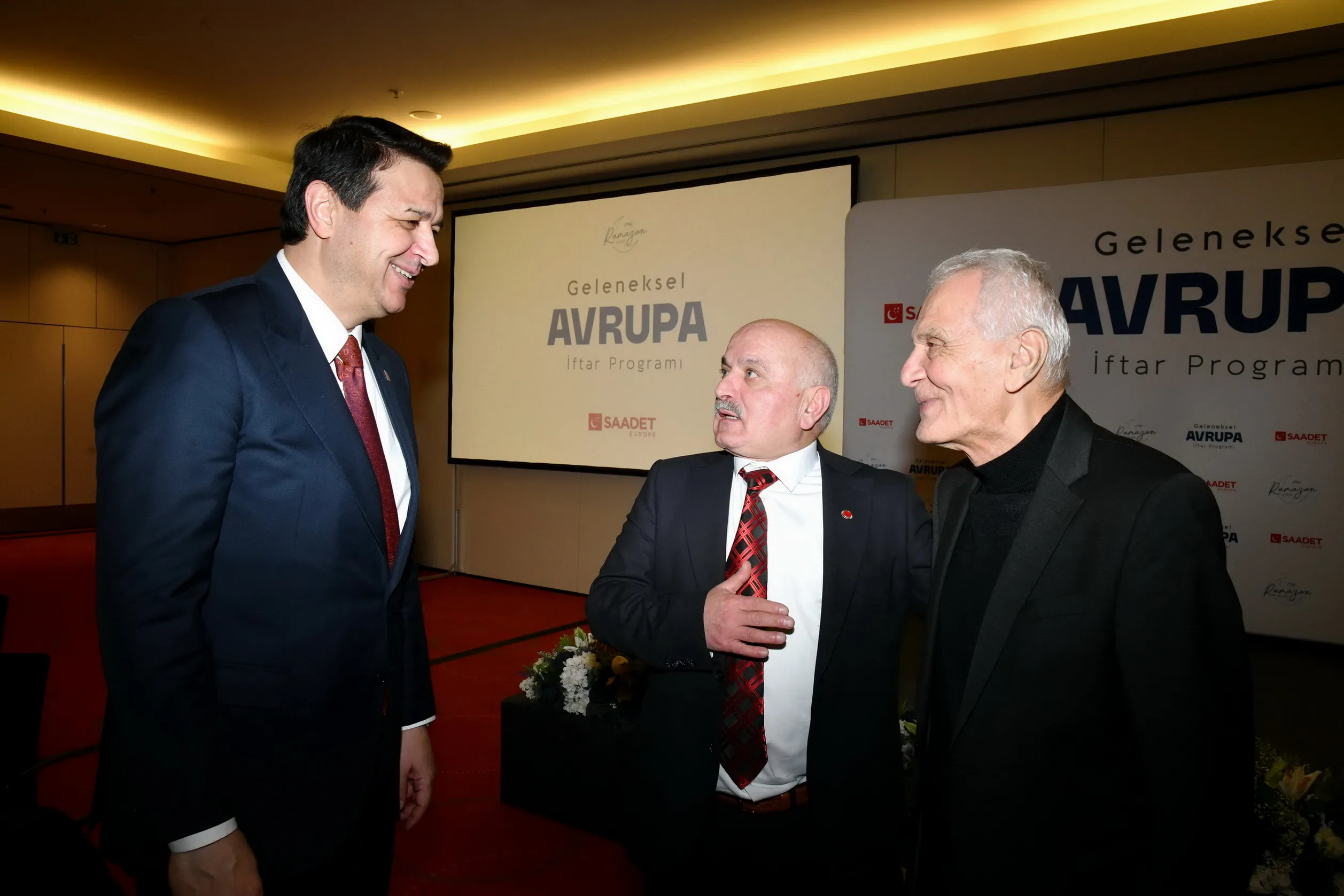 Saadet Partisi Genel Başkanı Mahmut Arıkan’dan Berlin’de Kritik Mesajlar