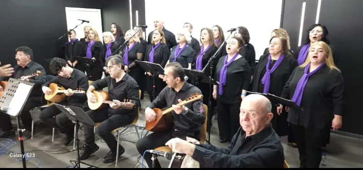 Oberhausen’de 8 Mart Coşkusu: Kadınlar Salona Sığmadı